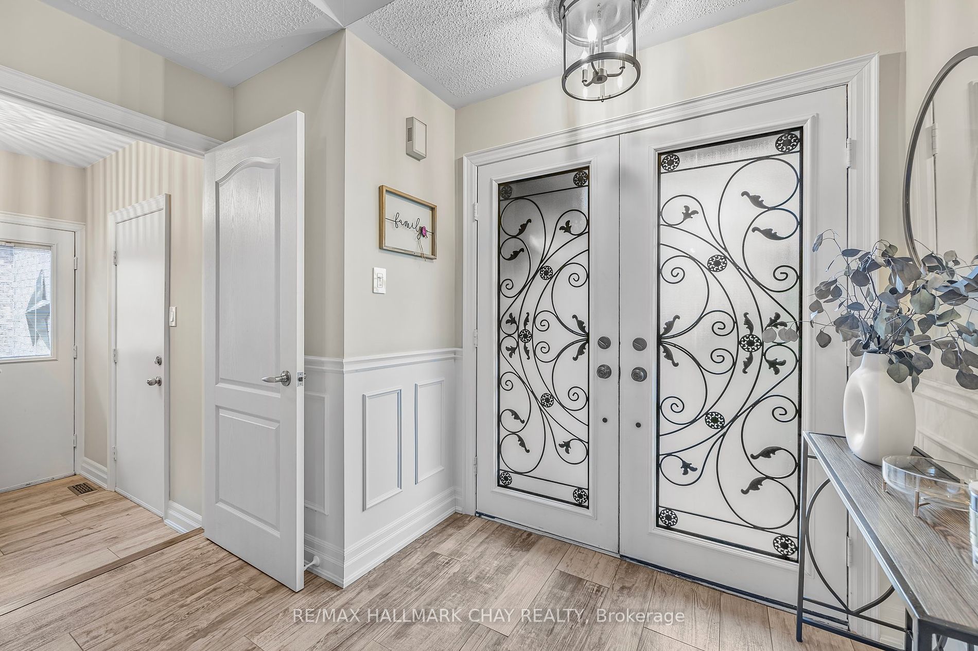 15 Cityview Circ