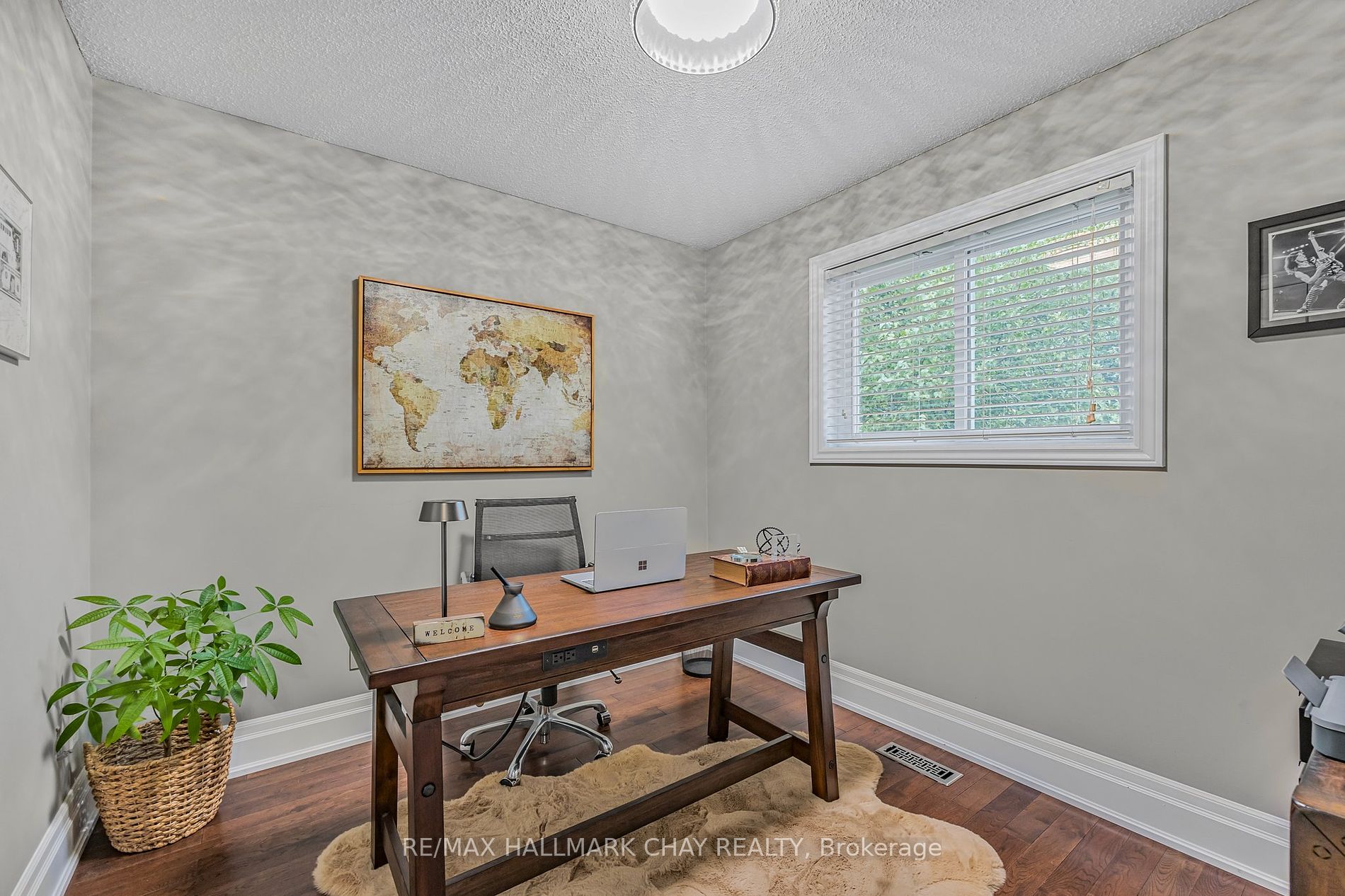 15 Cityview Circ