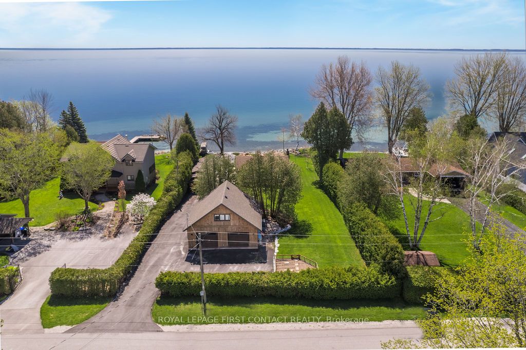 81 Parkside Dr