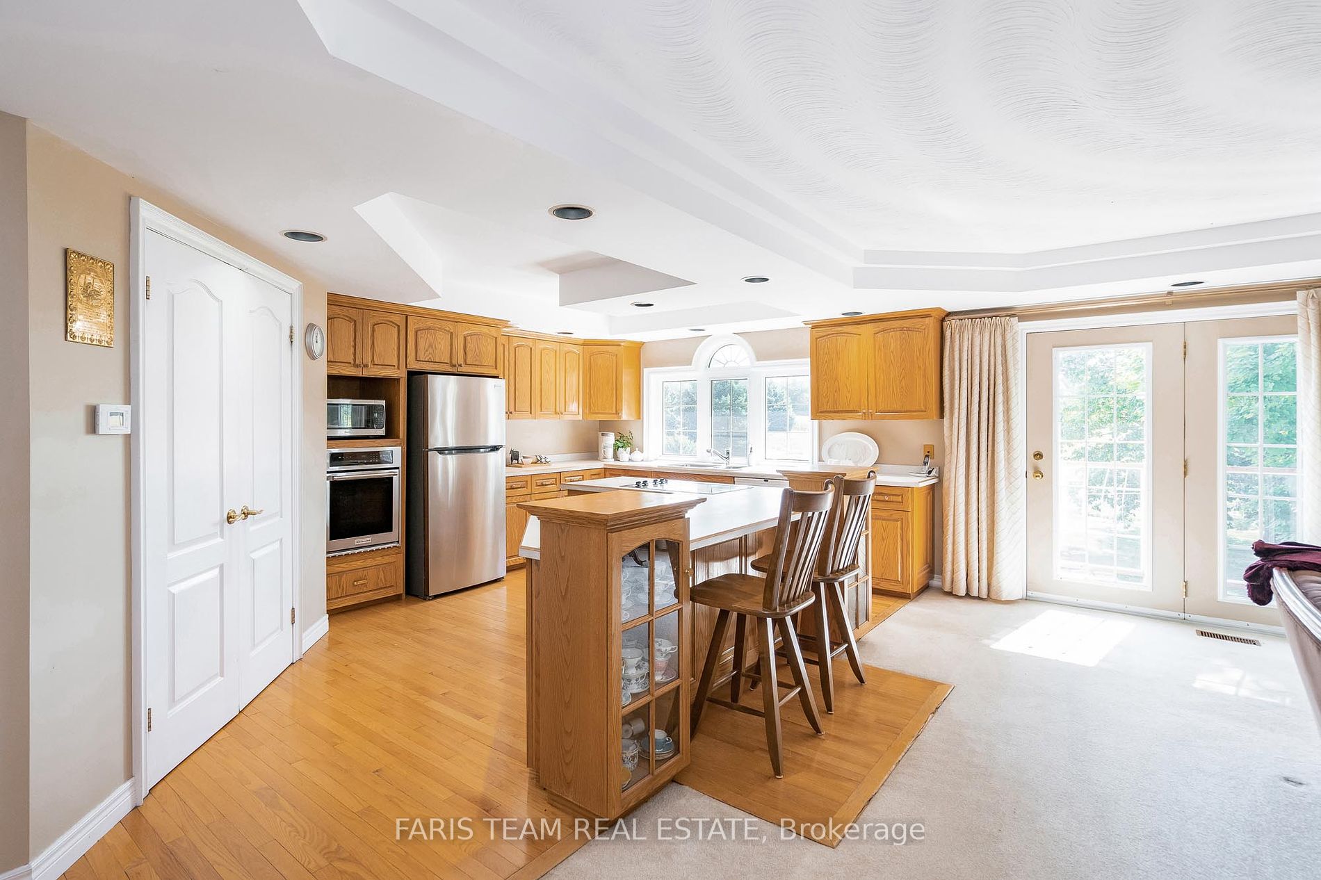 1331 Flos Road 3 E