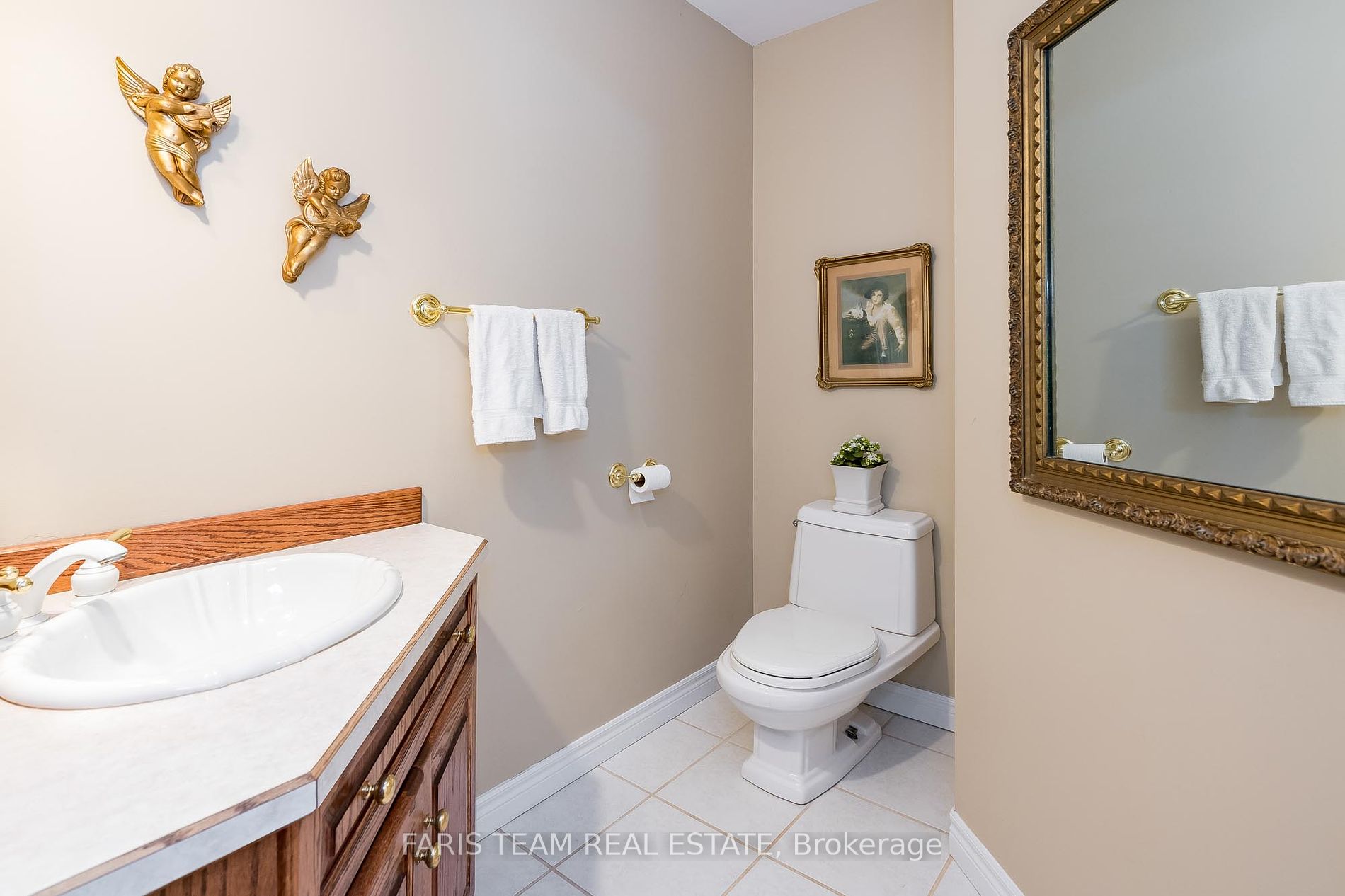 1331 Flos Road 3 E