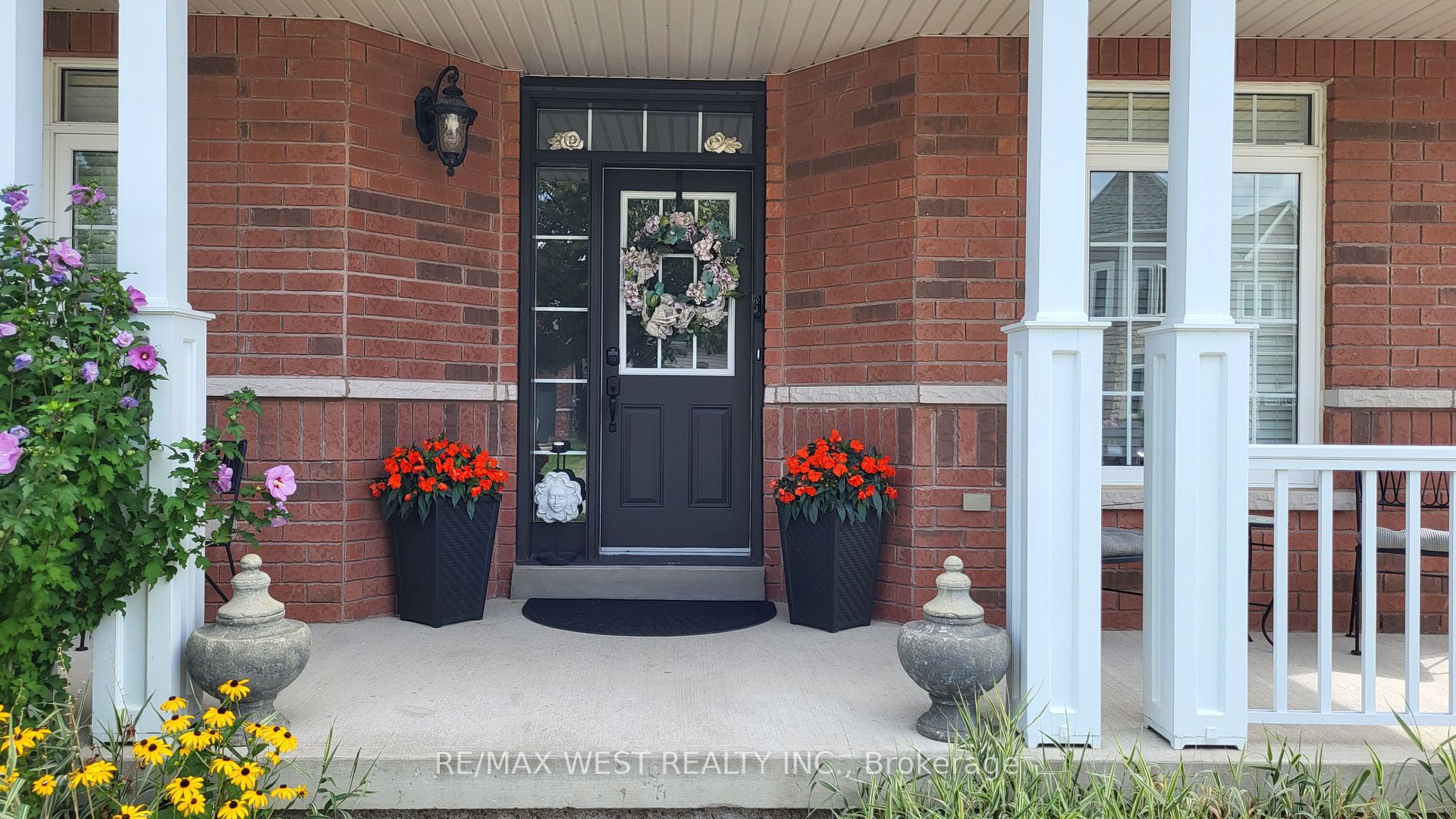 118 Succession Cres