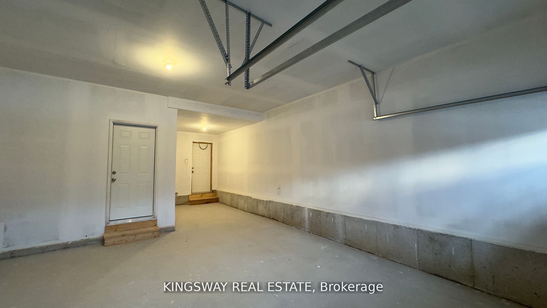 109 Bearberry Rd