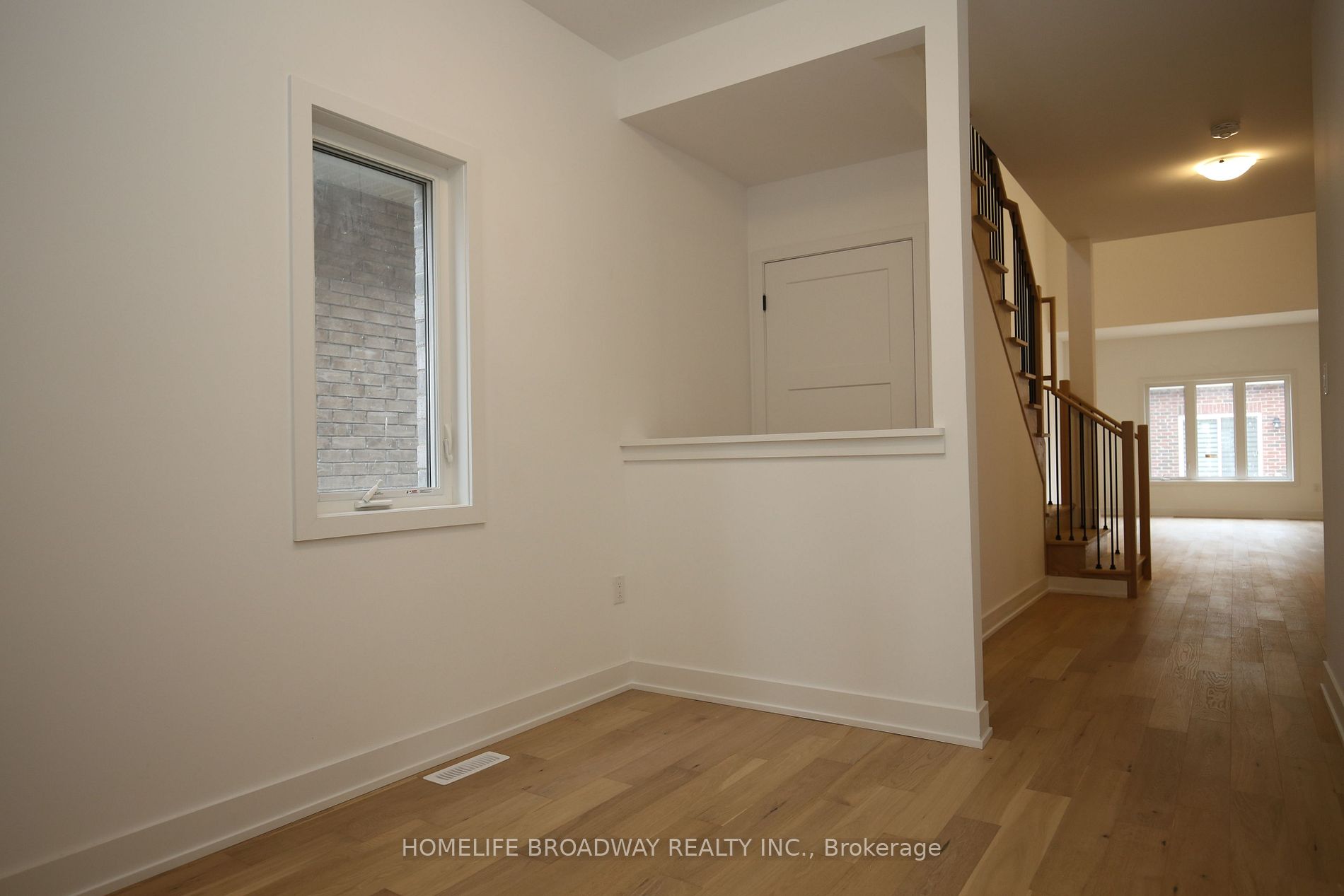 54 Harvest Cres