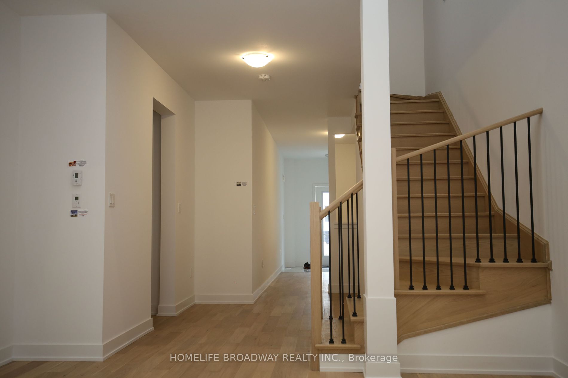 54 Harvest Cres
