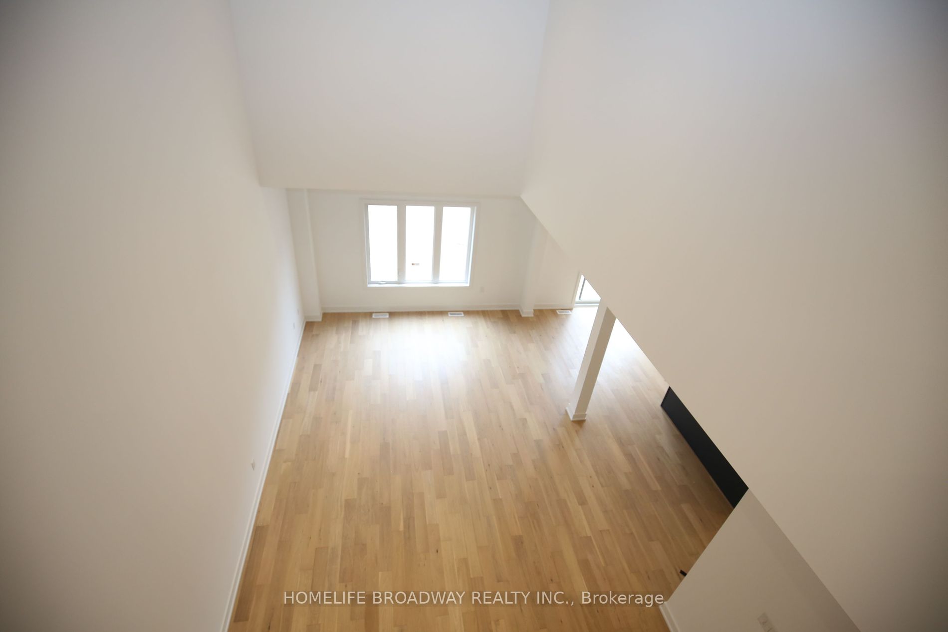 54 Harvest Cres