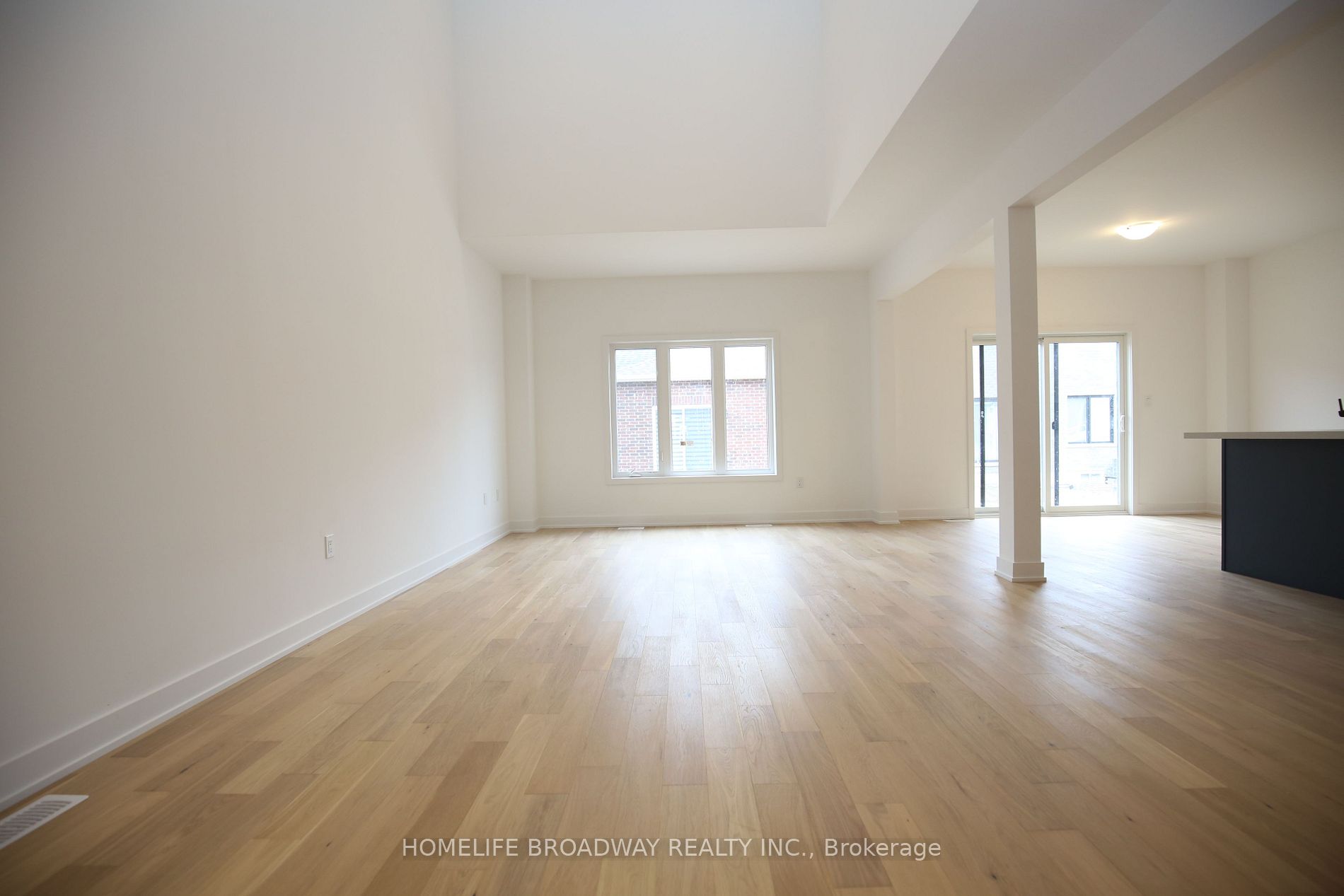 54 Harvest Cres