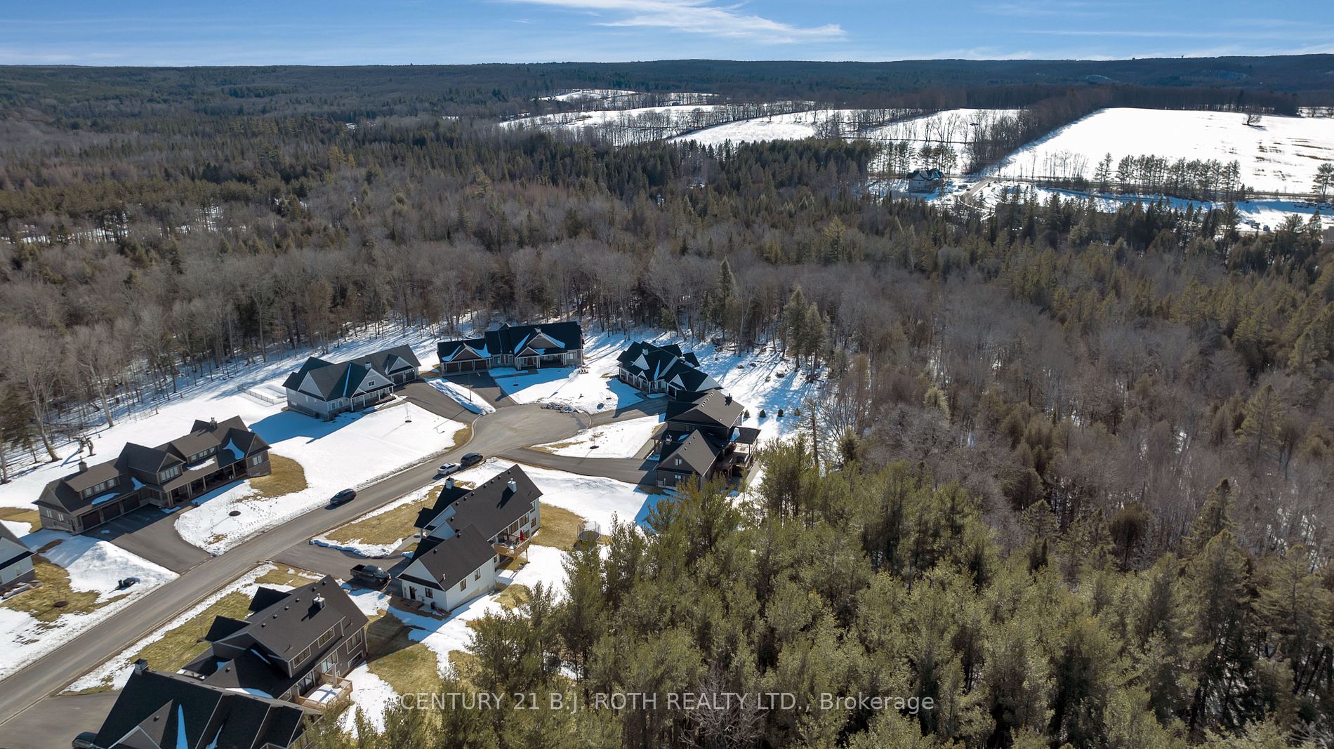 24 Oldenburg Crt