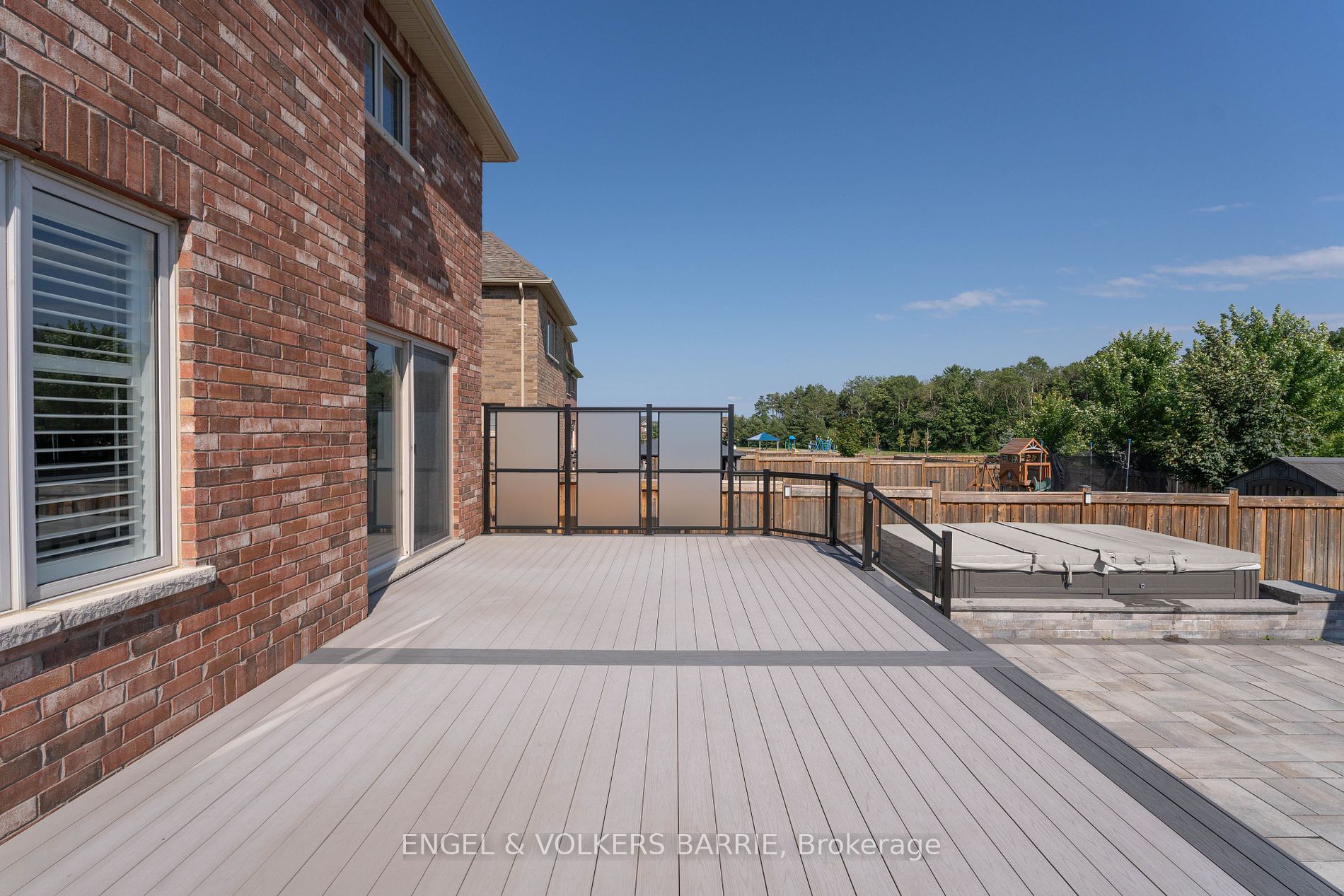 61 Oliver's Mill Rd