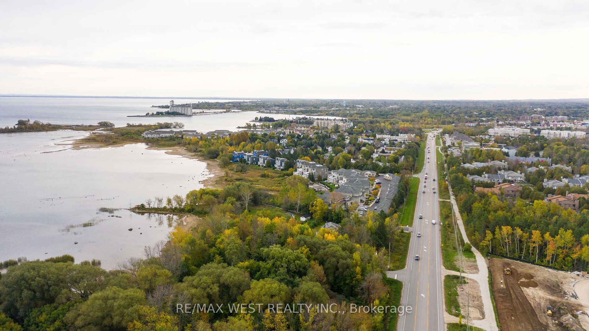 11 Royalton Lane, #11