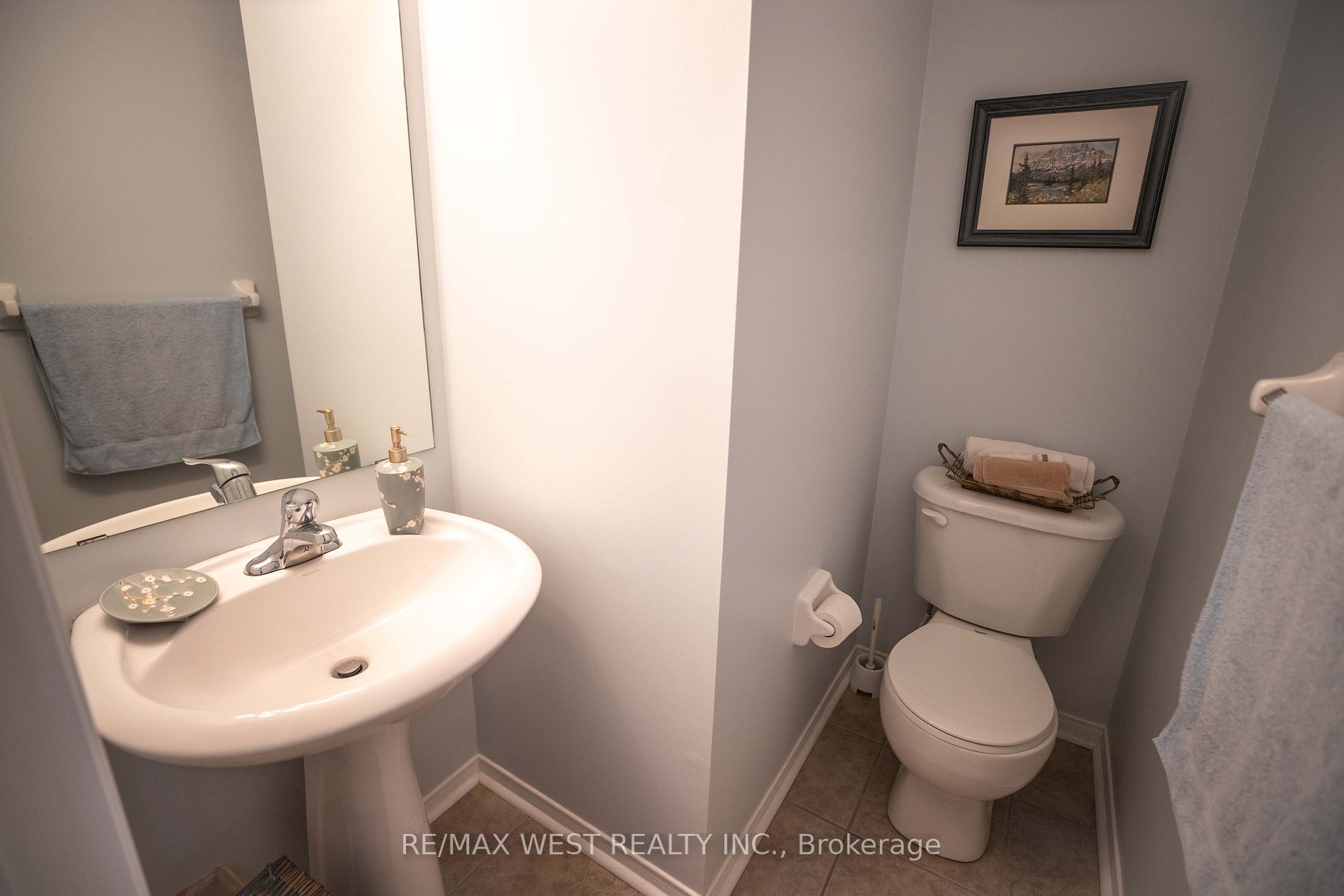 11 Royalton Lane, #11