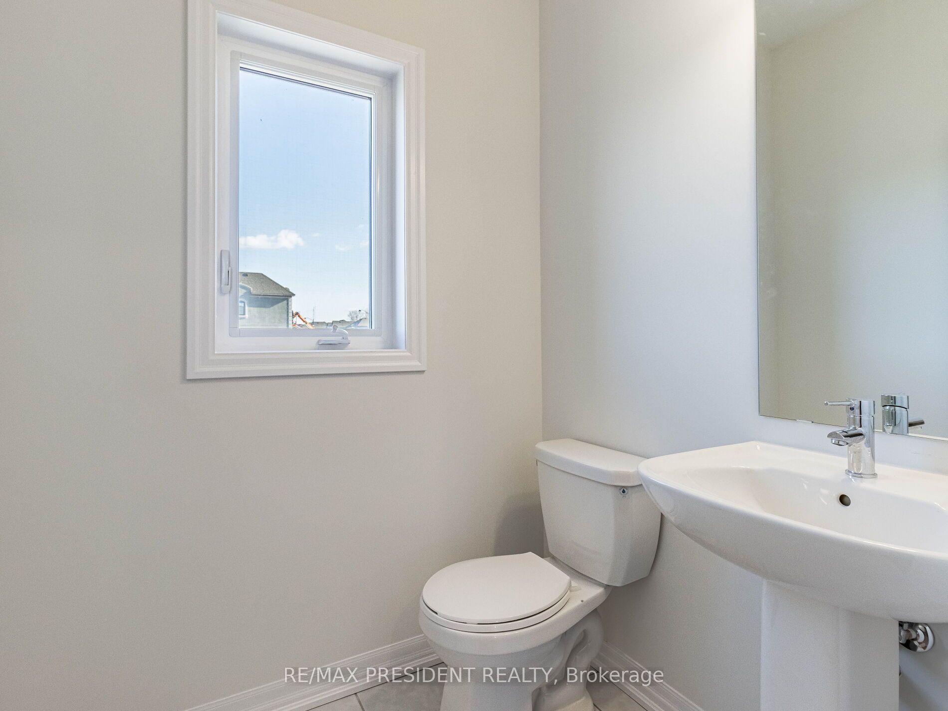 253 Warden St
