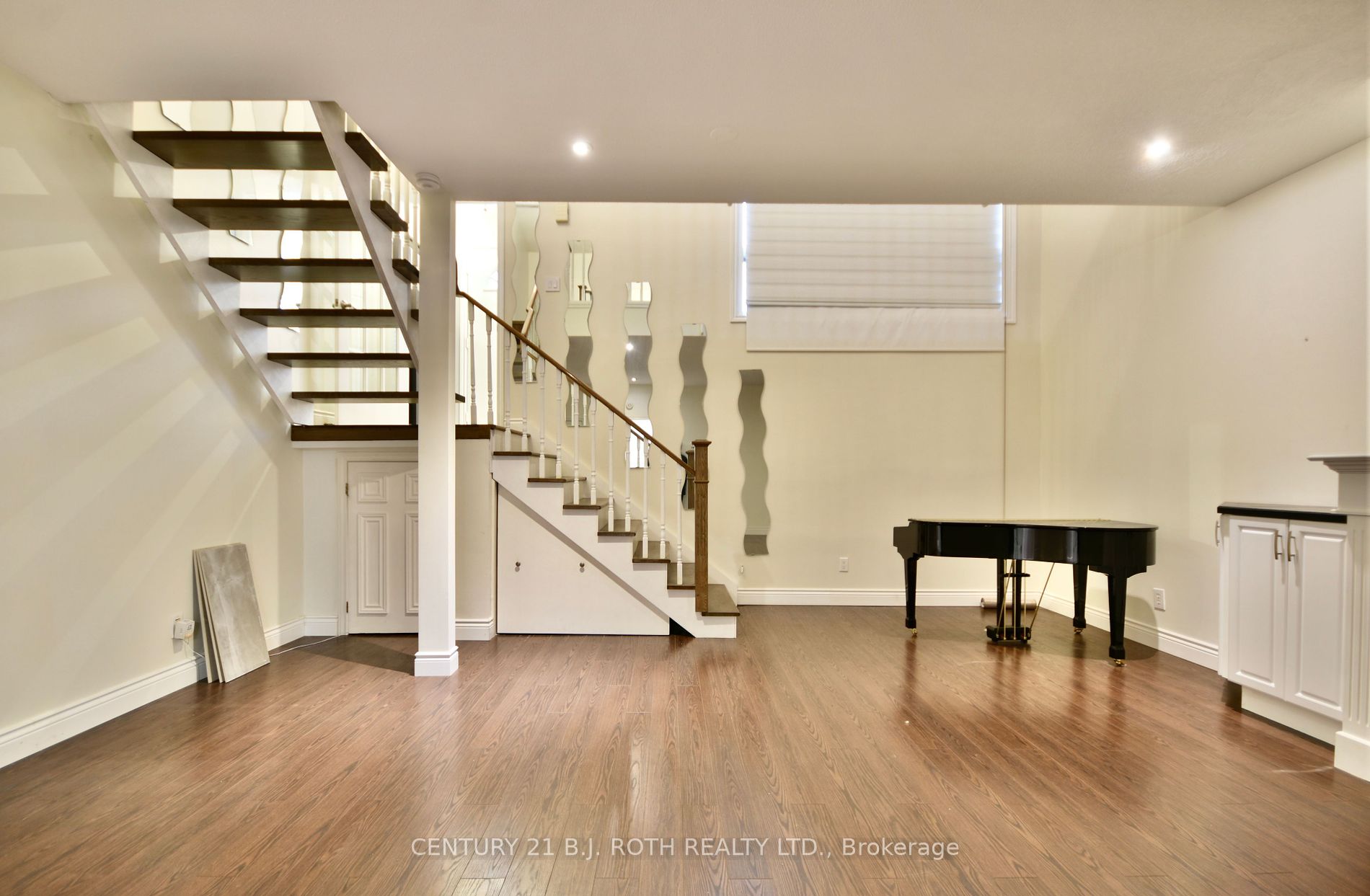 355 Blake St, #4