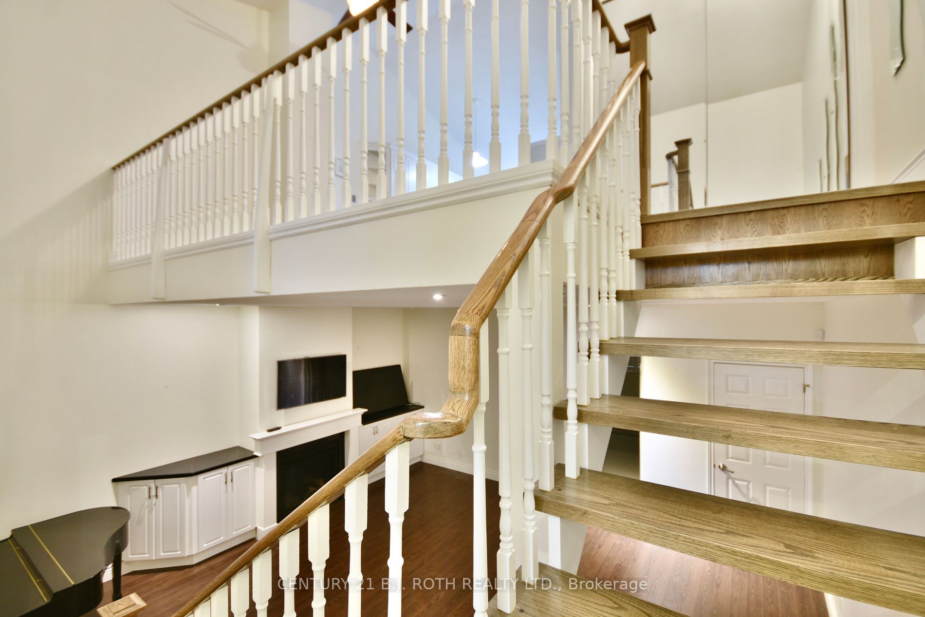 355 Blake St, #4