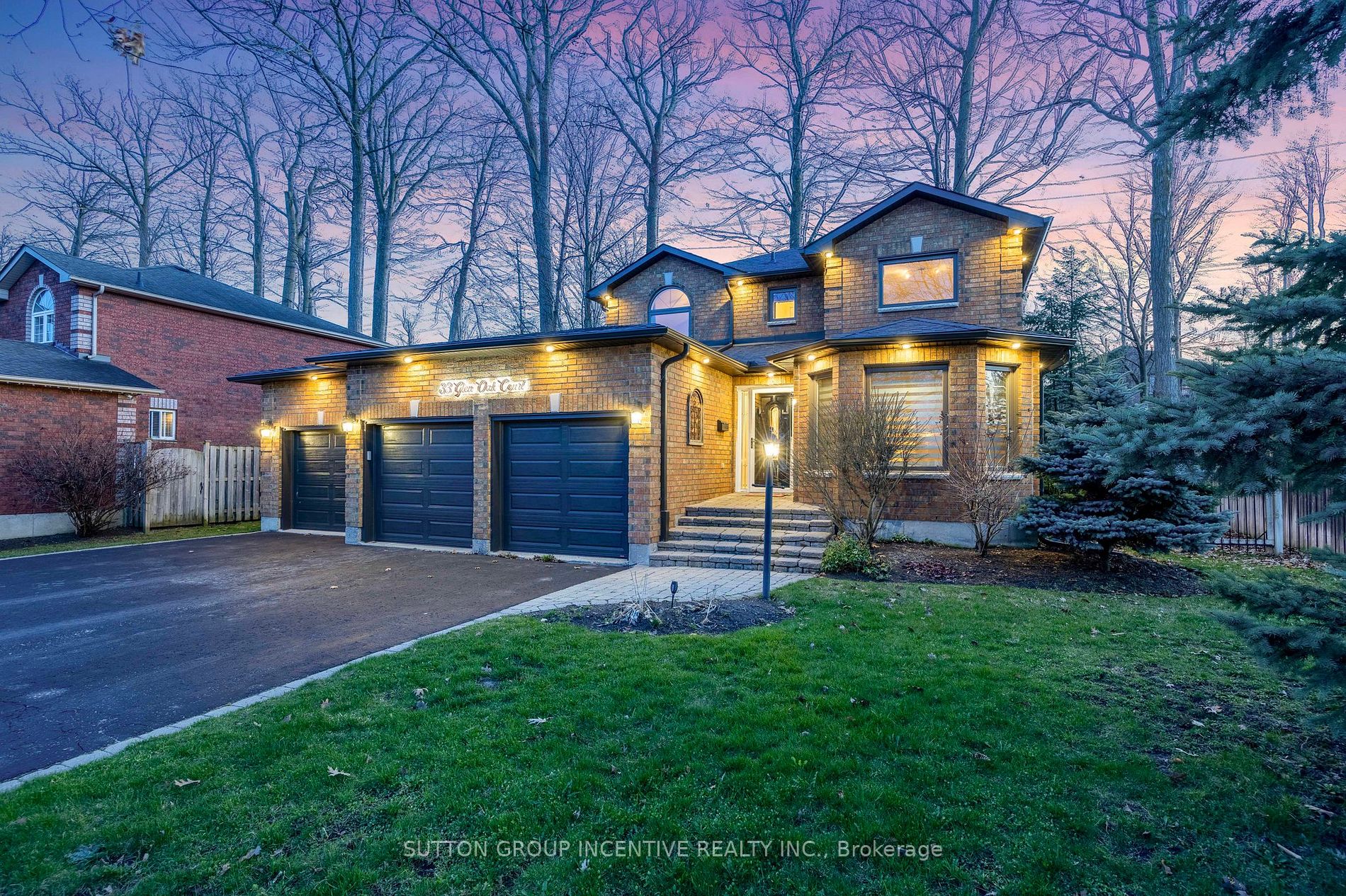 33 Glen Oak Crt