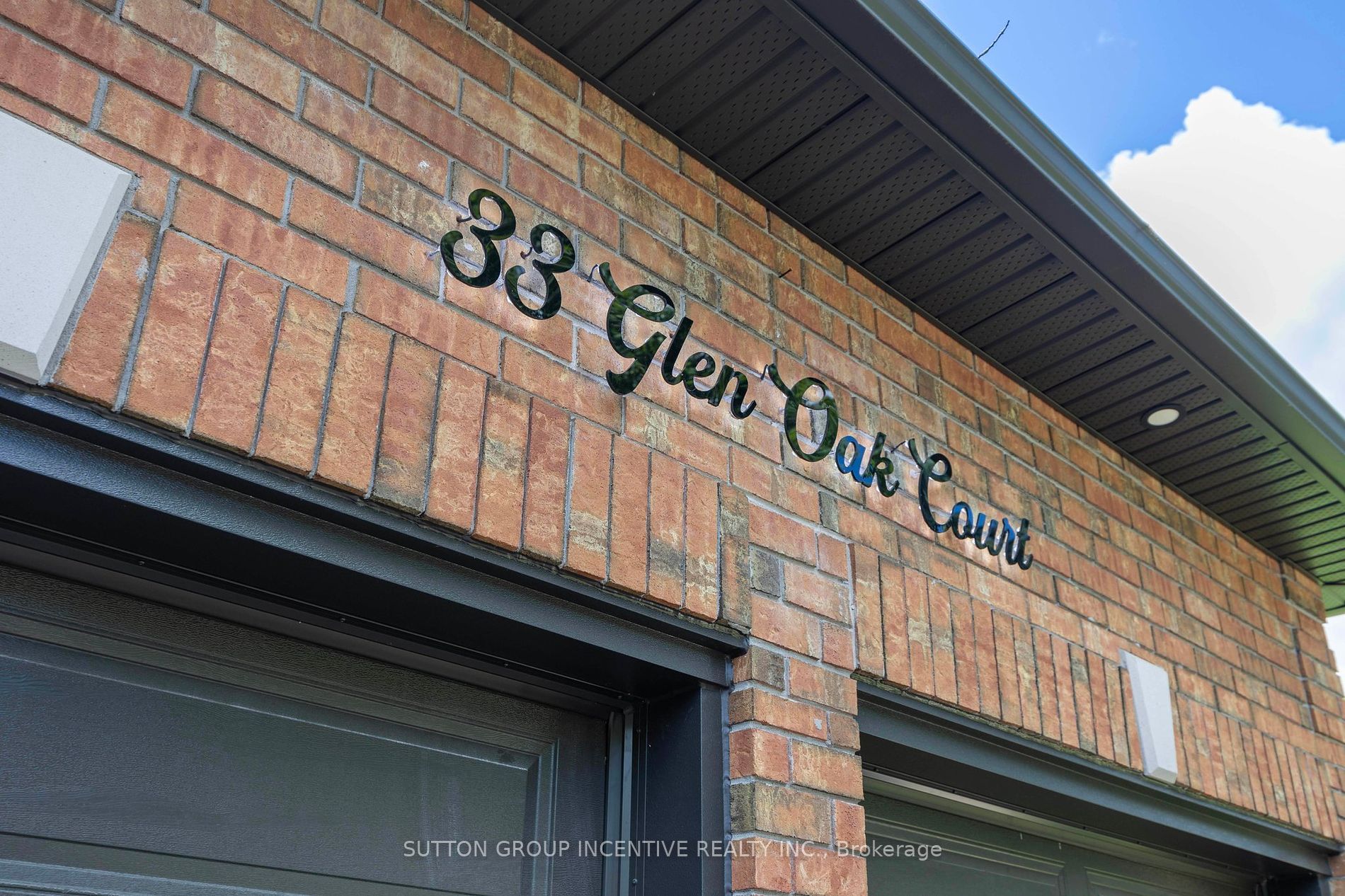 33 Glen Oak Crt