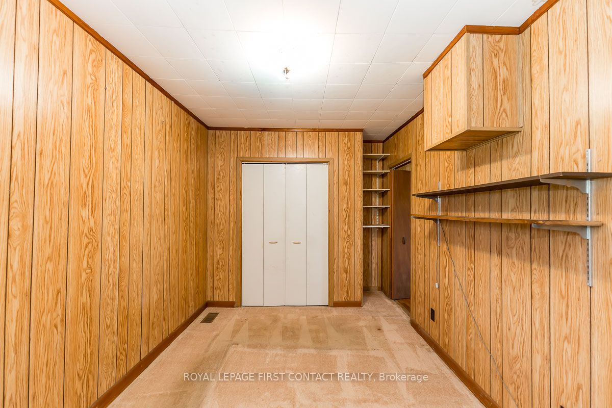 3828 George Johnston Rd