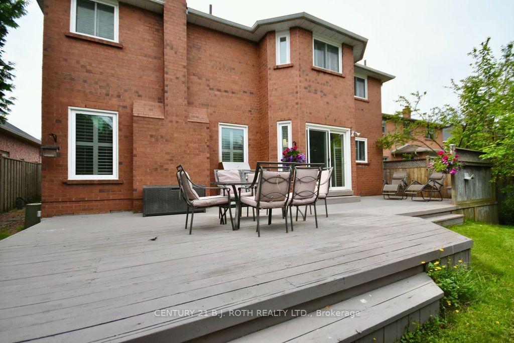 58 Brushwood Cres