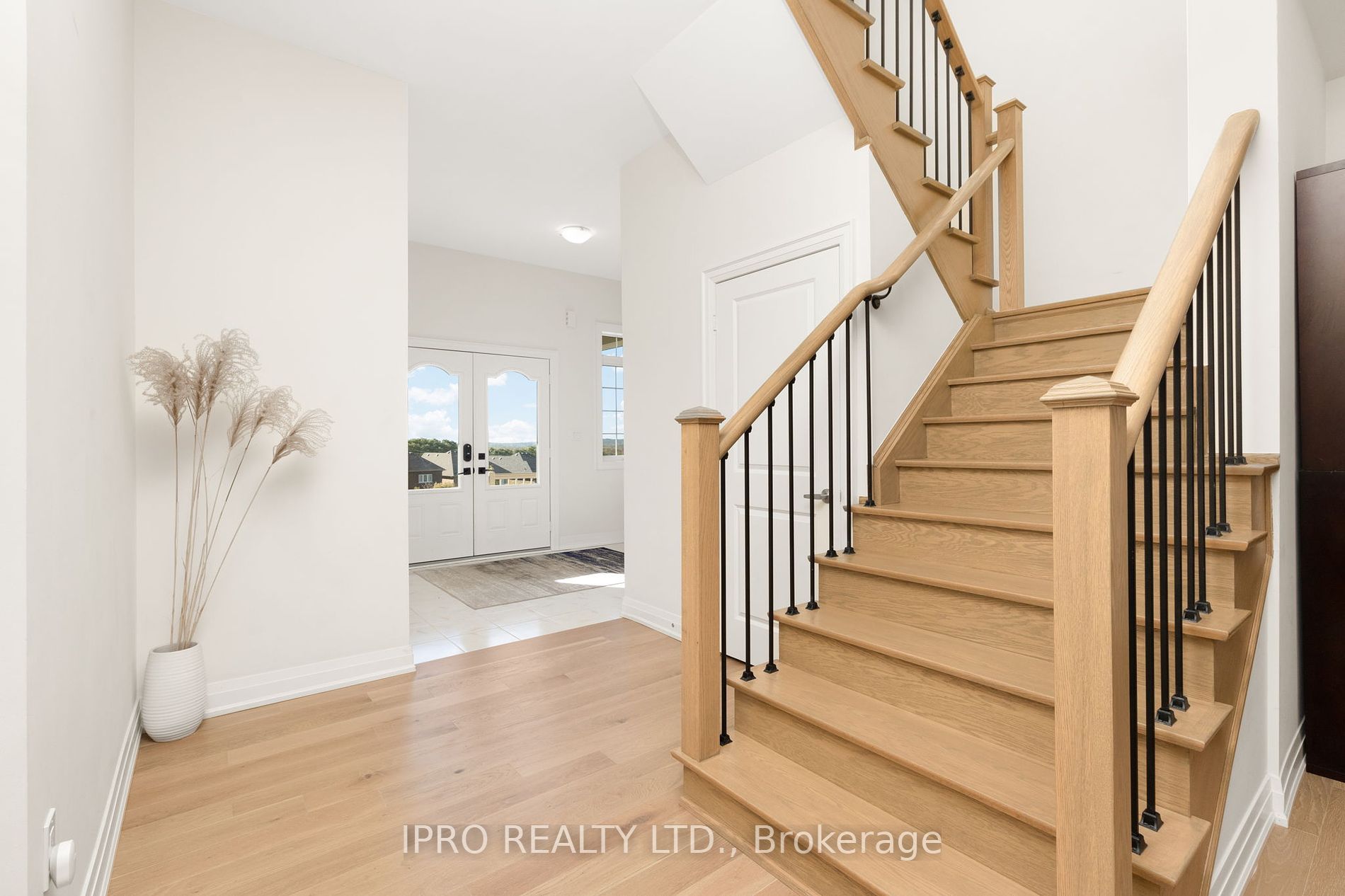 115 Muirfield Dr