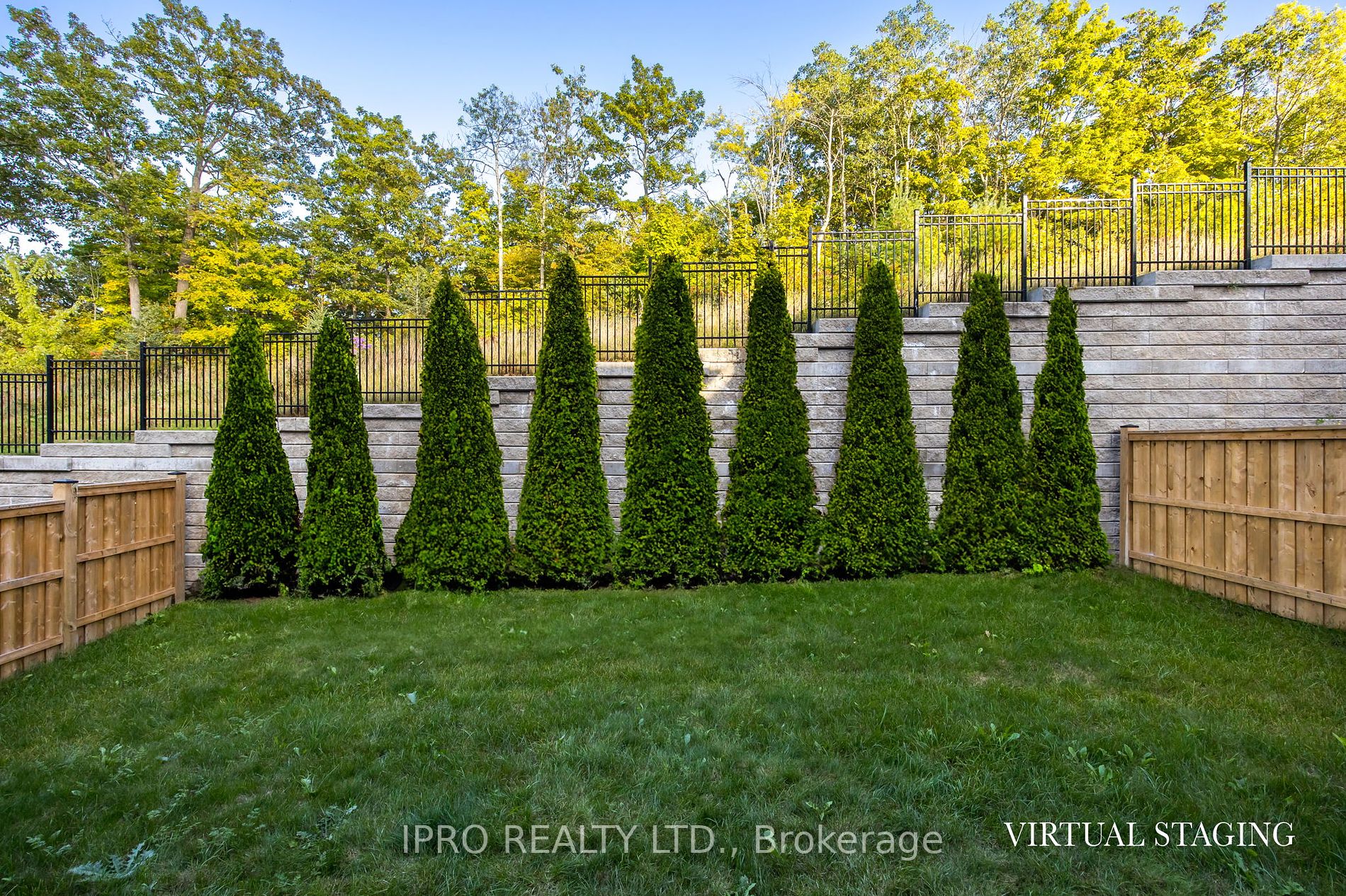 115 Muirfield Dr