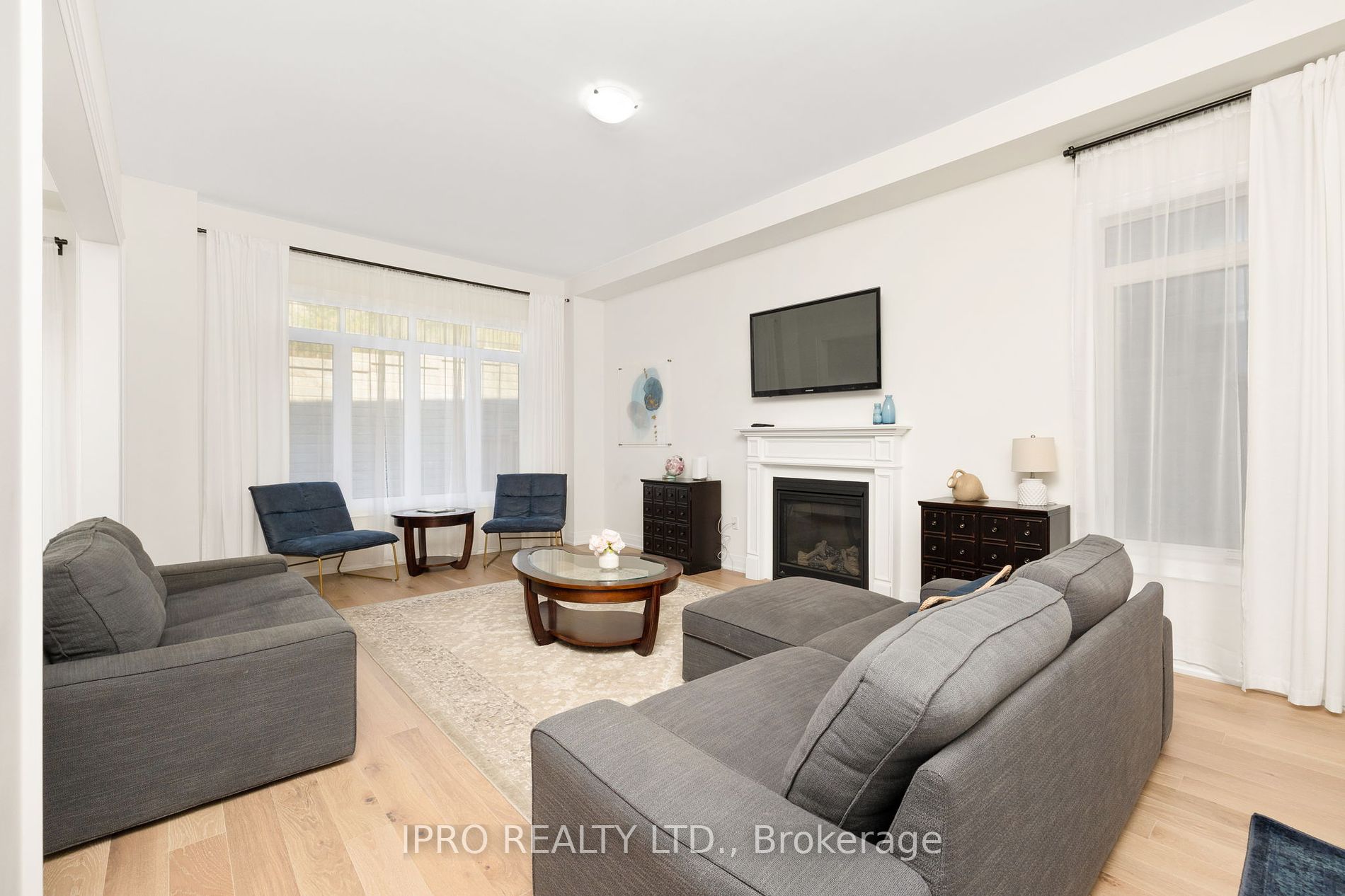 115 Muirfield Dr