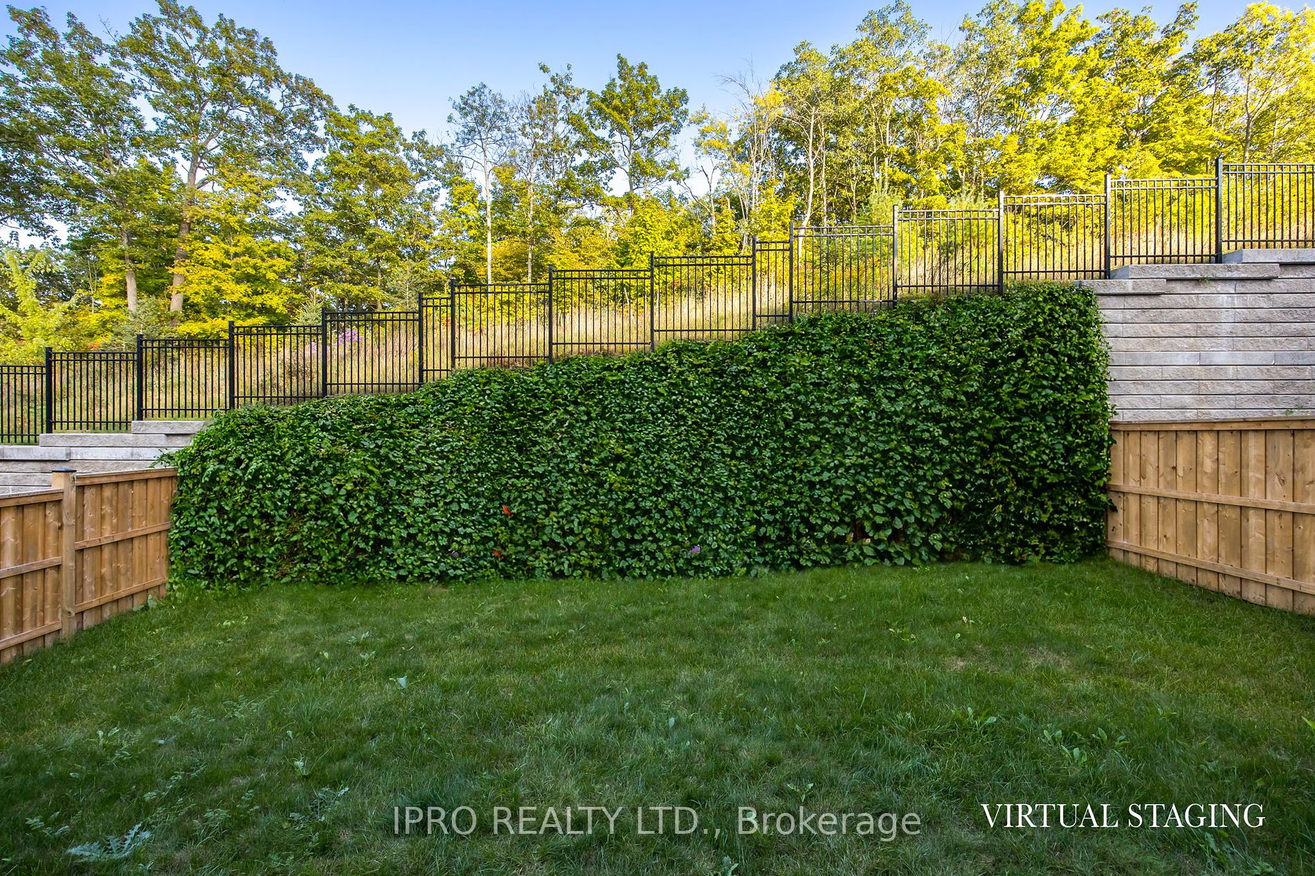 115 Muirfield Dr