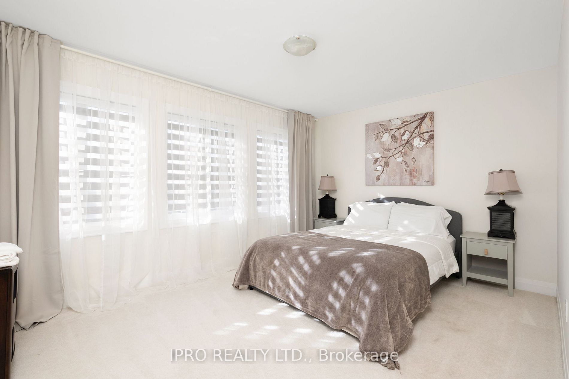 115 Muirfield Dr