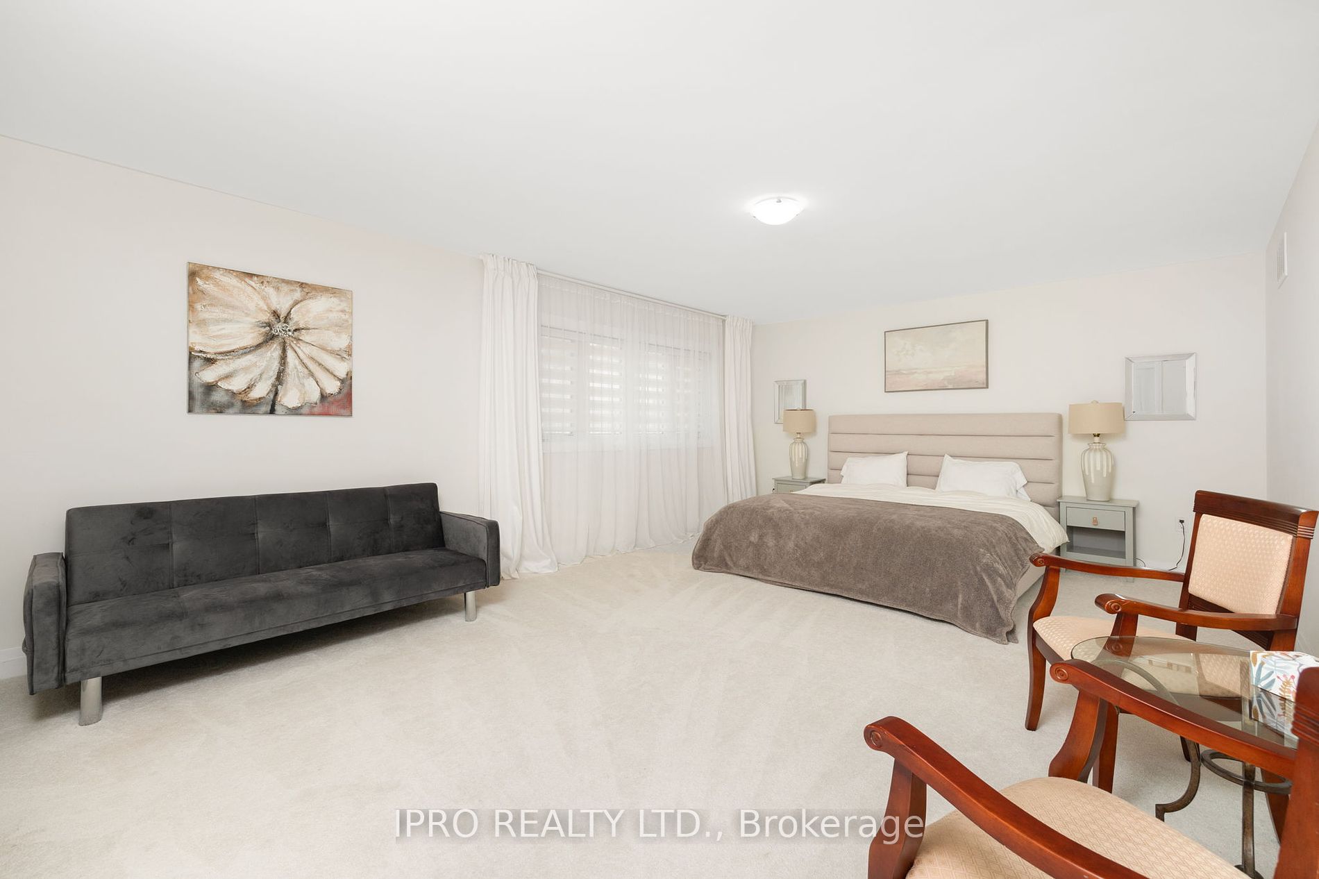 115 Muirfield Dr