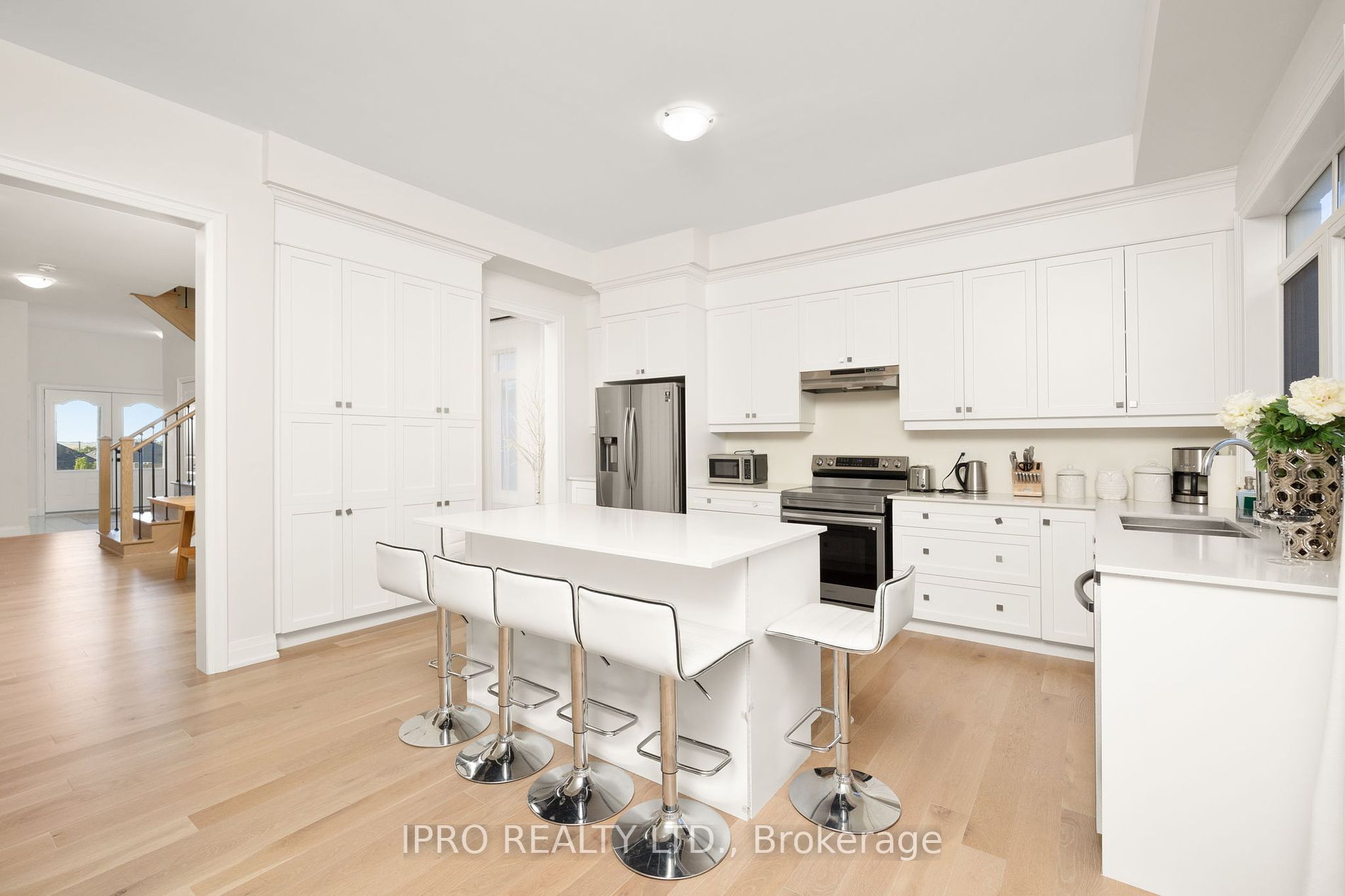 115 Muirfield Dr