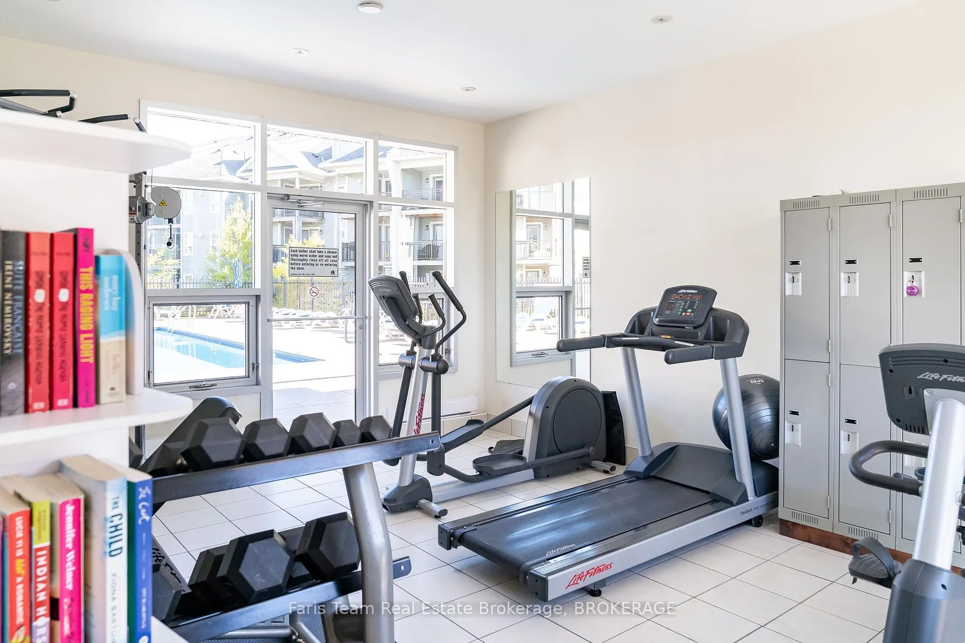6 Anchorage Cres, #205