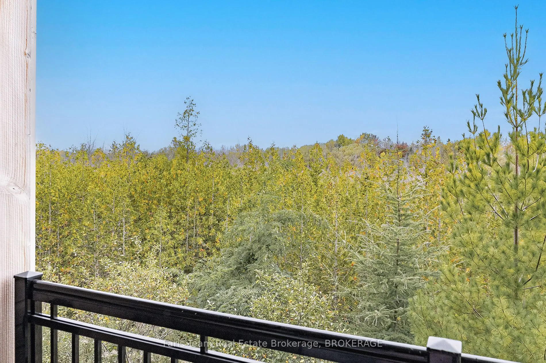 6 Anchorage Cres, #205