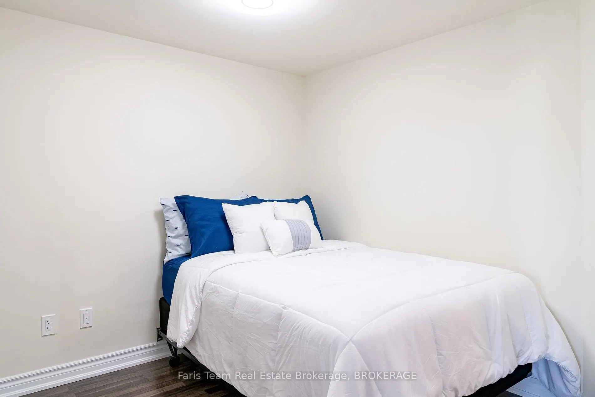 6 Anchorage Cres, #205