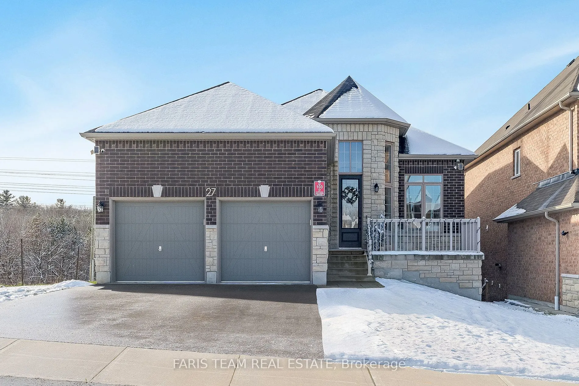 27 Muirfield Dr