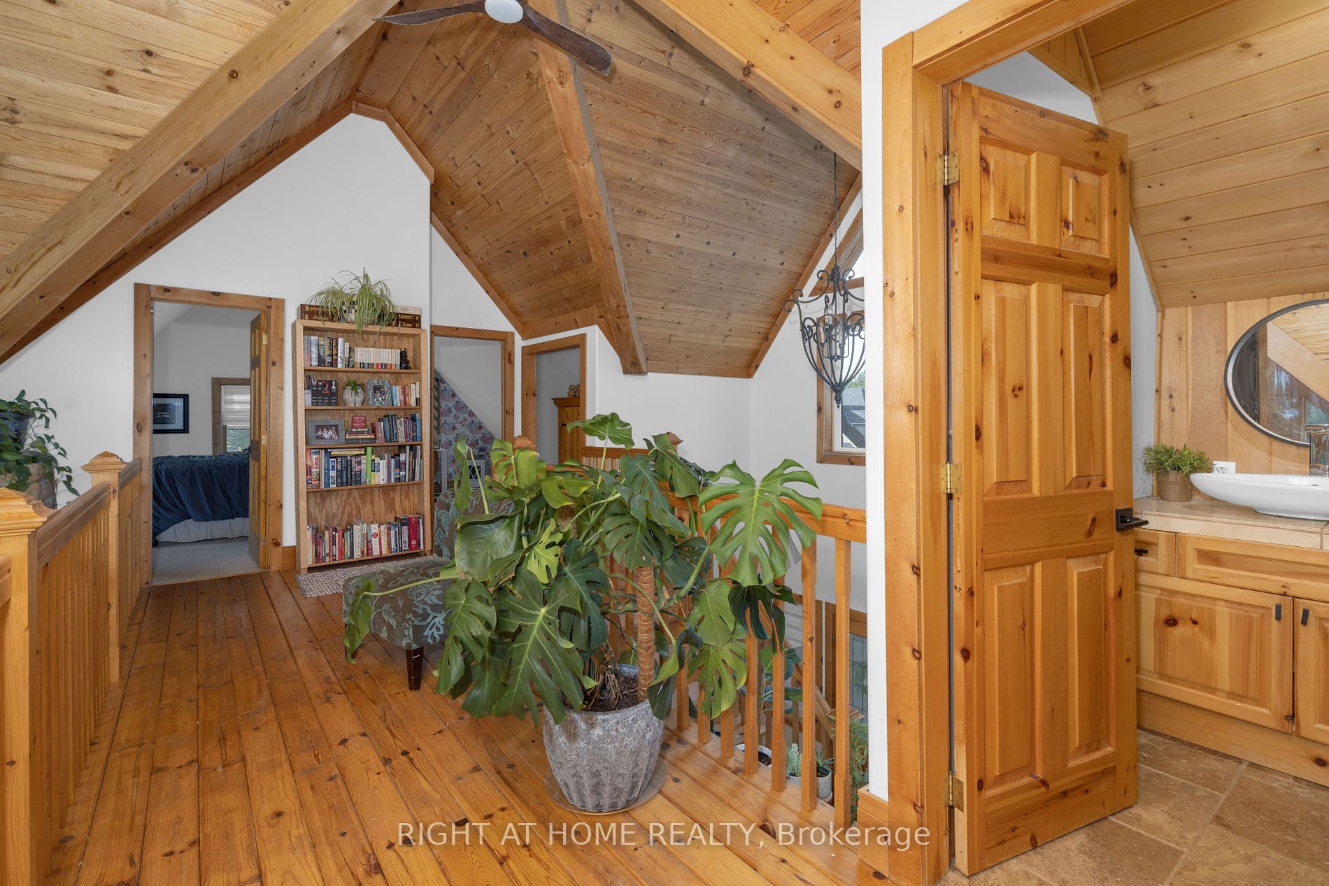17 Bridle Path