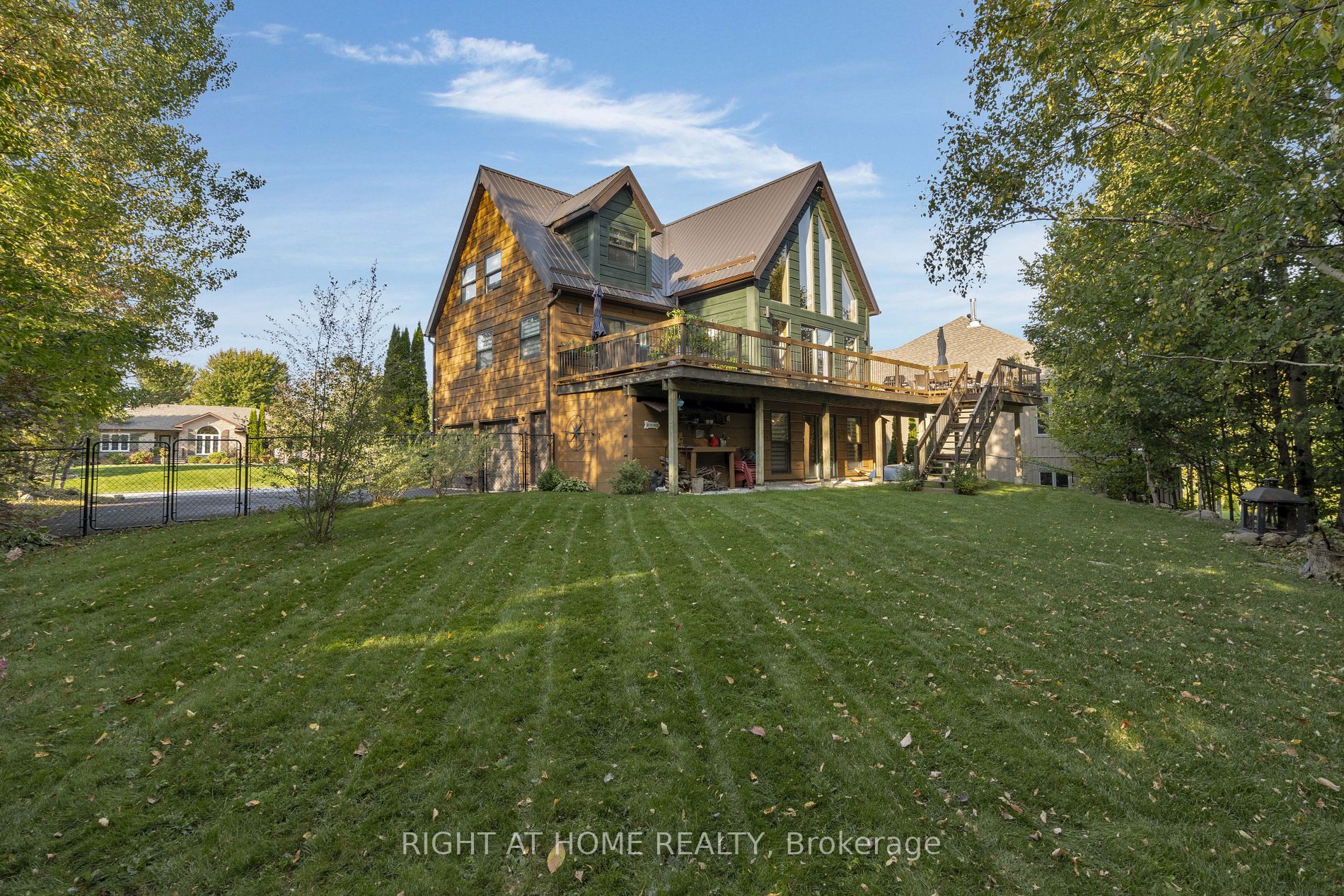 17 Bridle Path