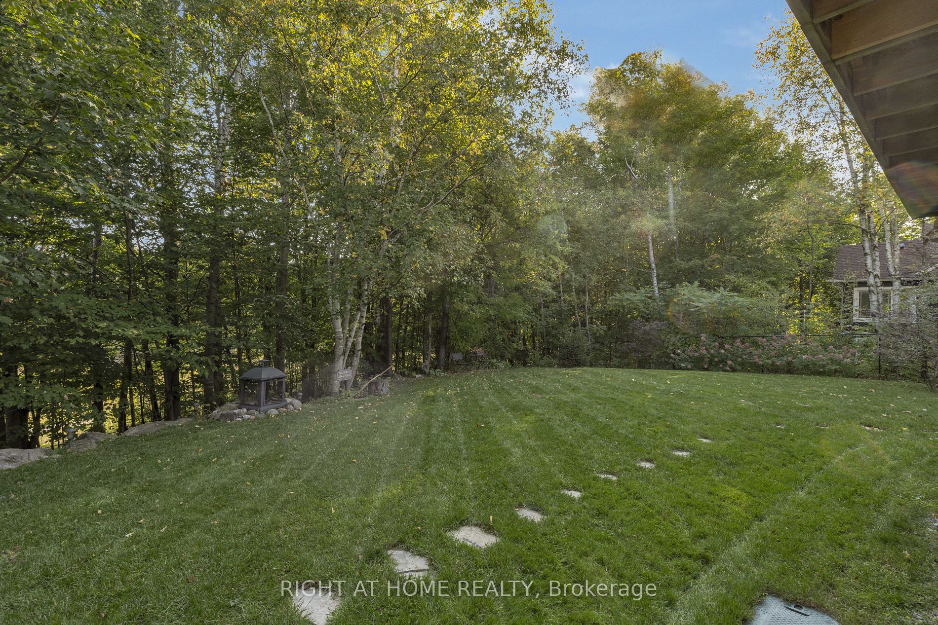 17 Bridle Path
