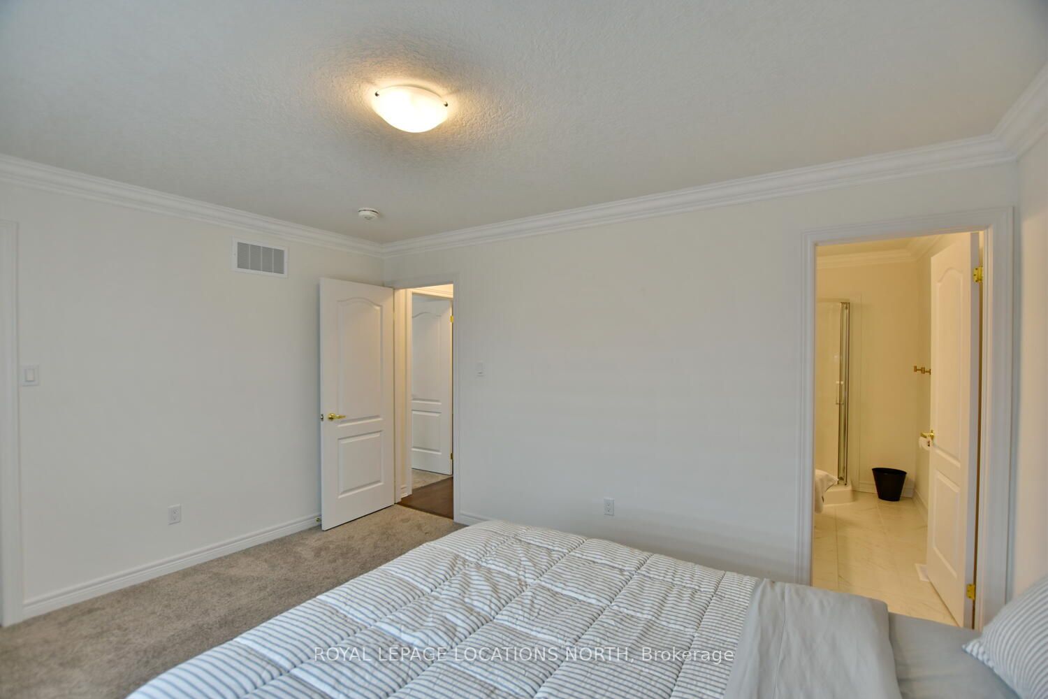 11 Spencer St