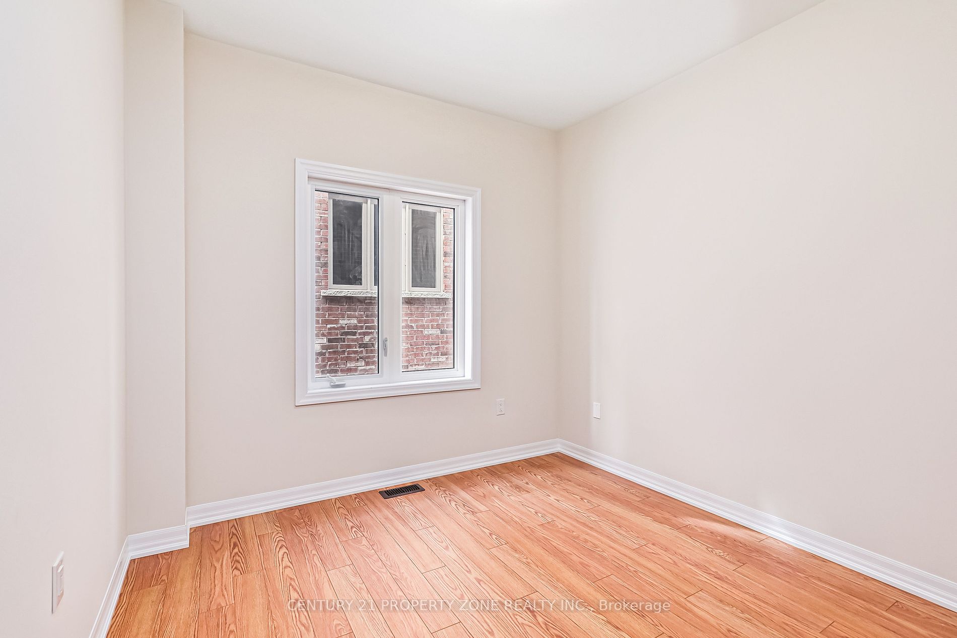 242 Warden St