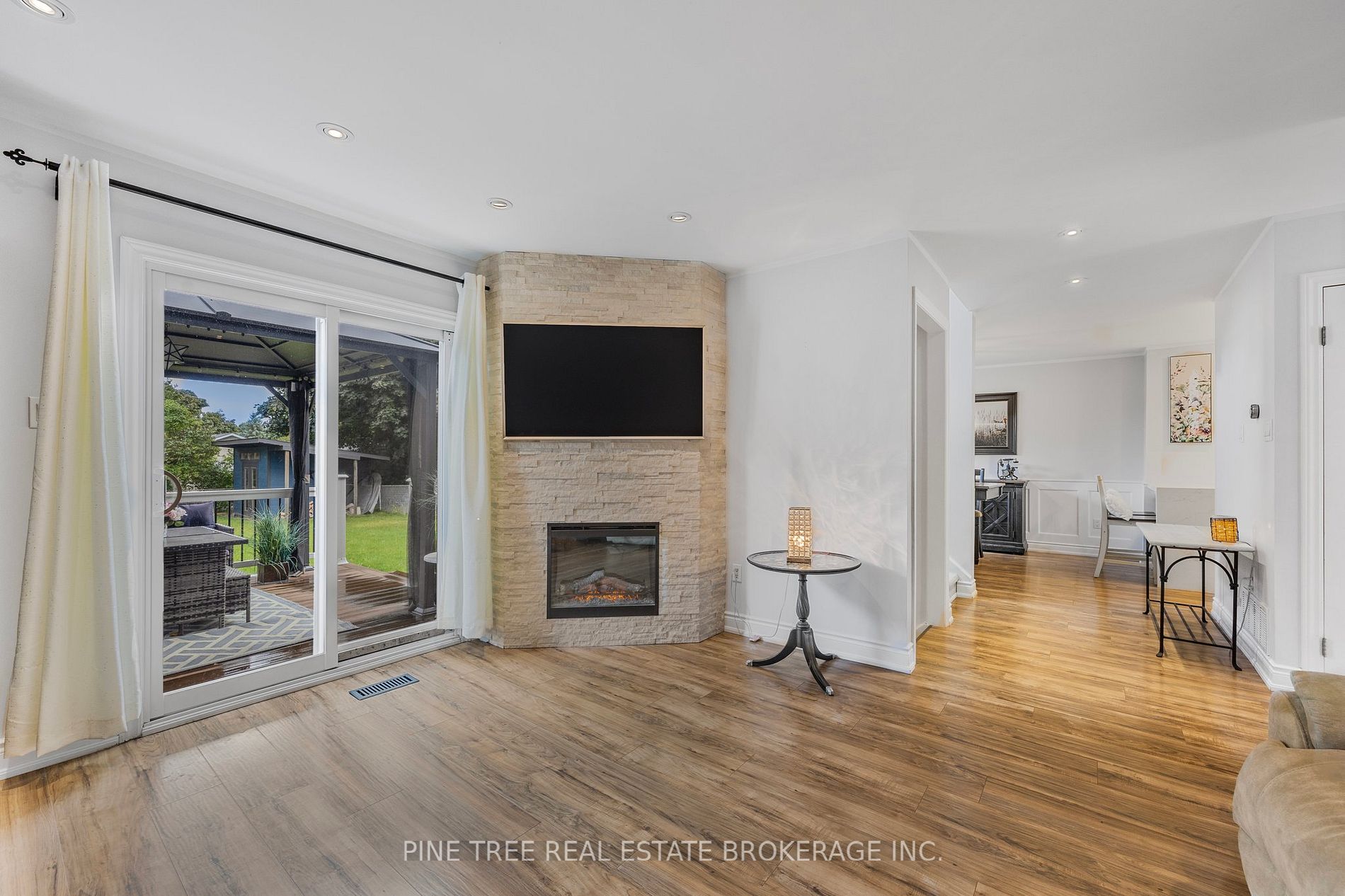 85 Elizabeth St
