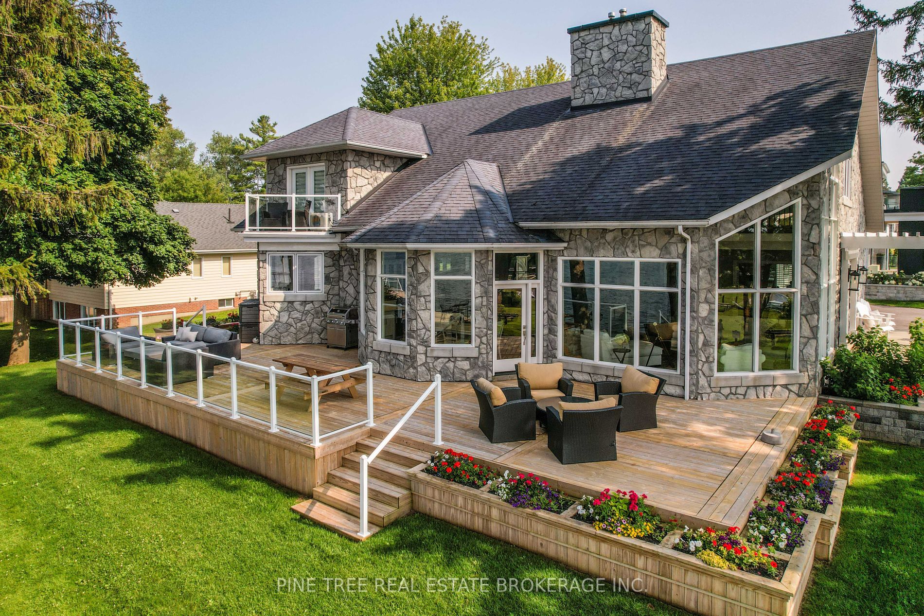 409 Coxmill Rd