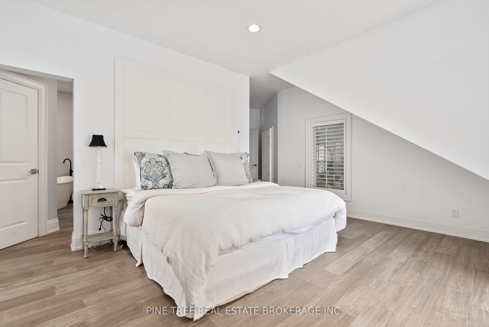 409 Coxmill Rd