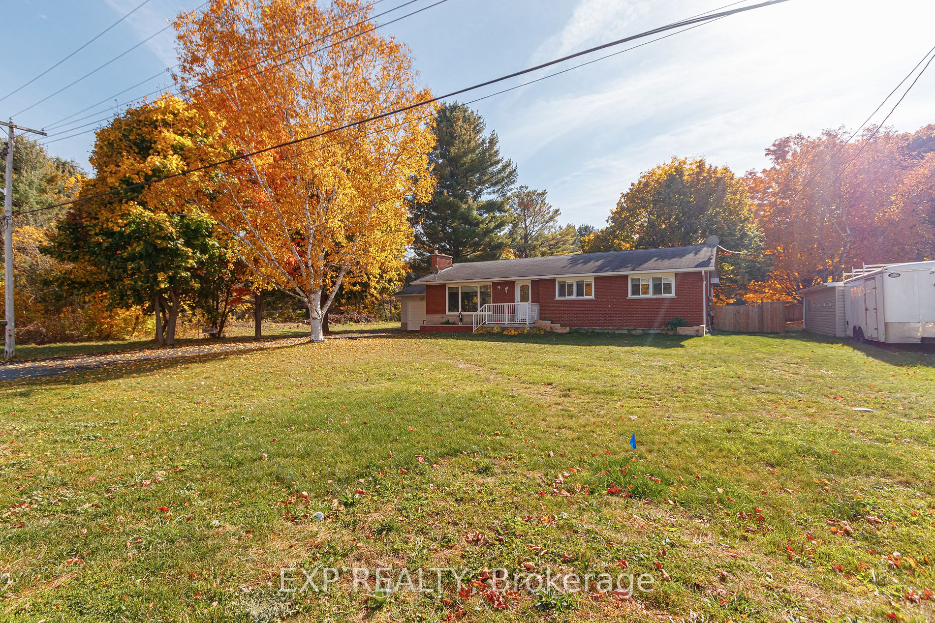 19 Locke Ave