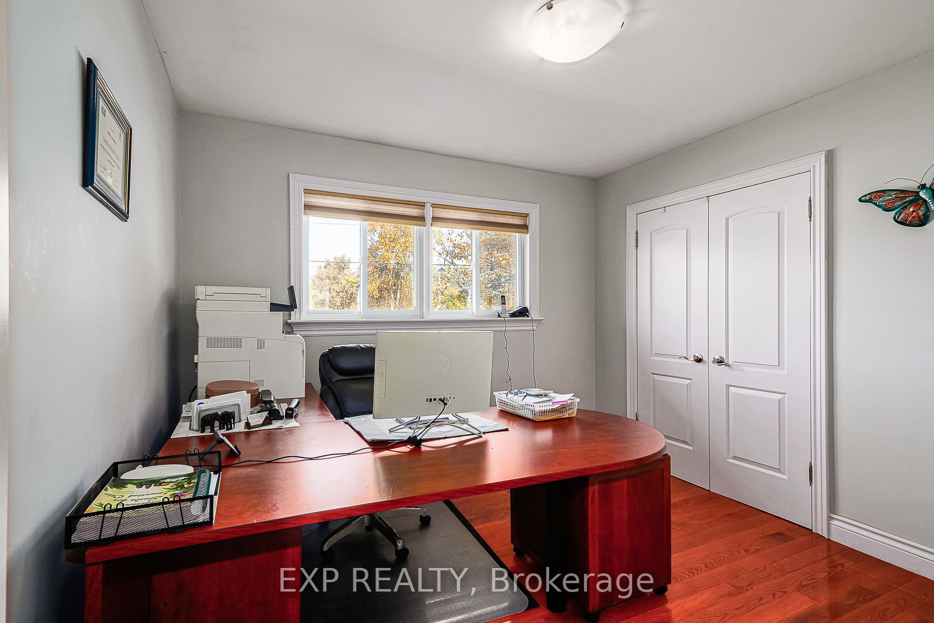 19 Locke Ave