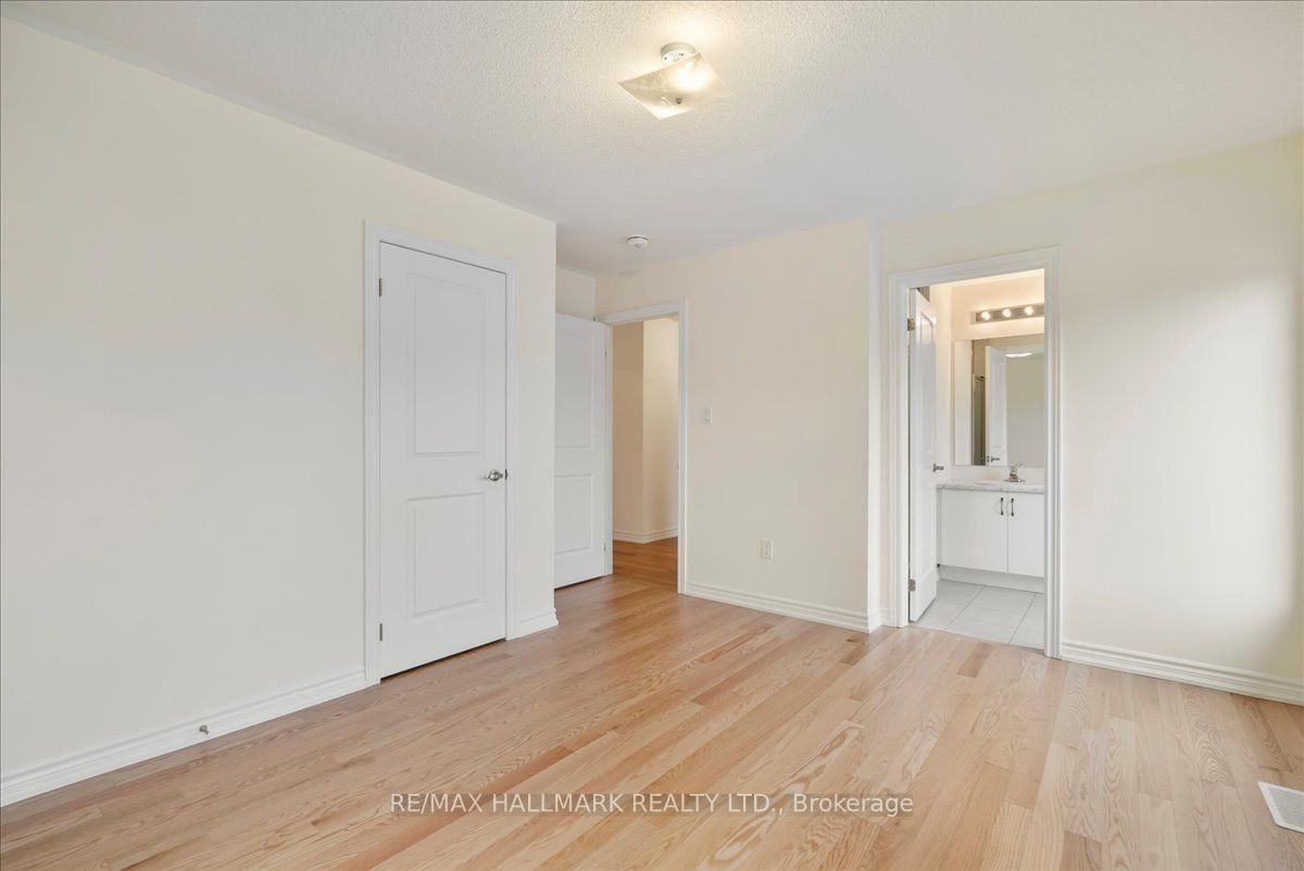 4 Bannister Rd