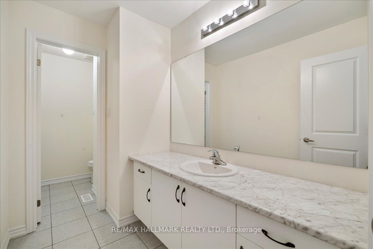 4 Bannister Rd