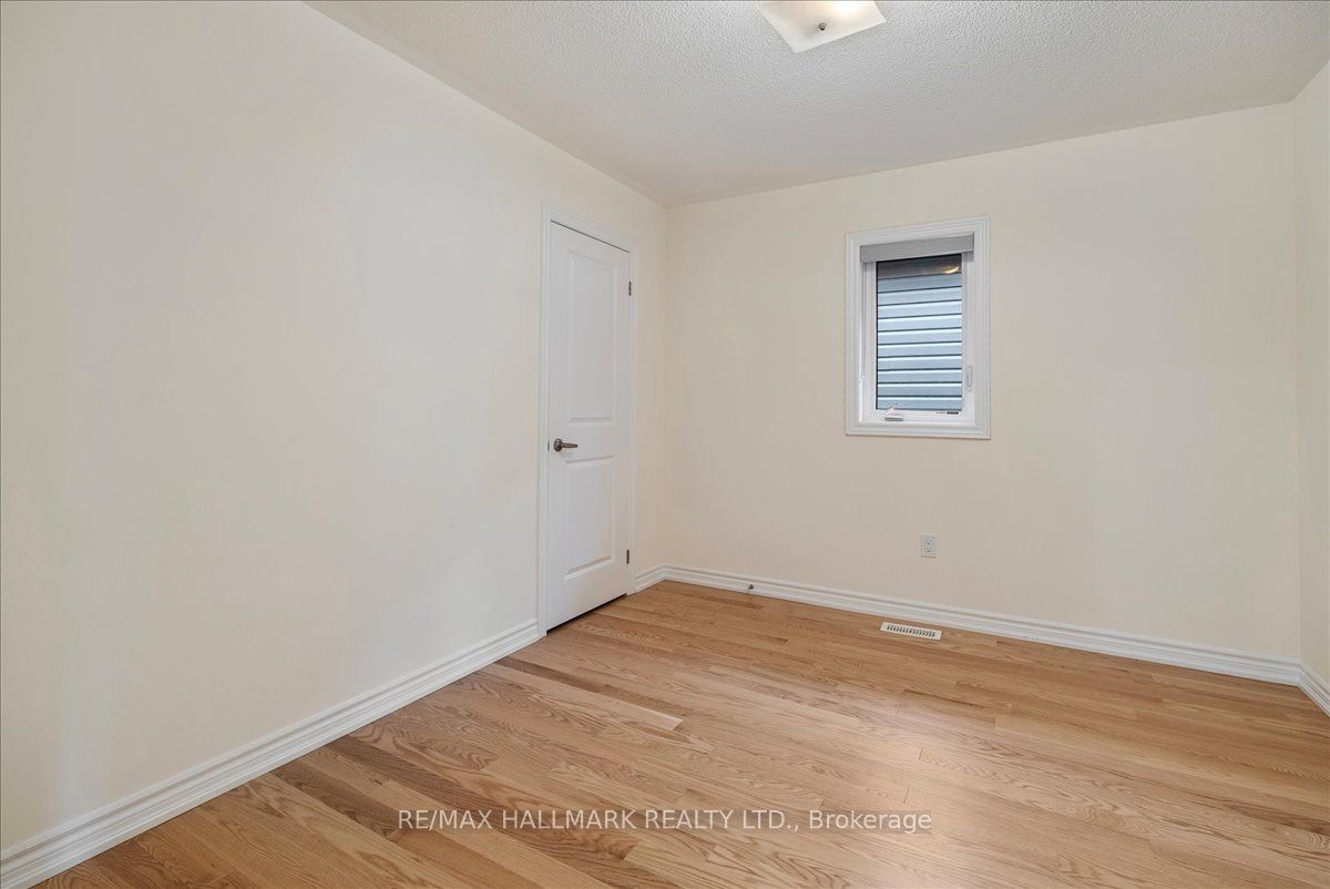 4 Bannister Rd
