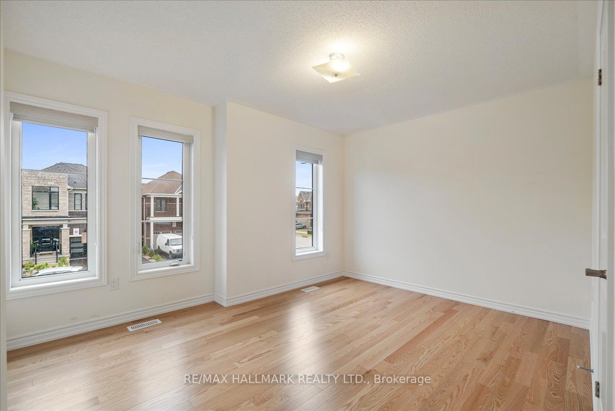 4 Bannister Rd