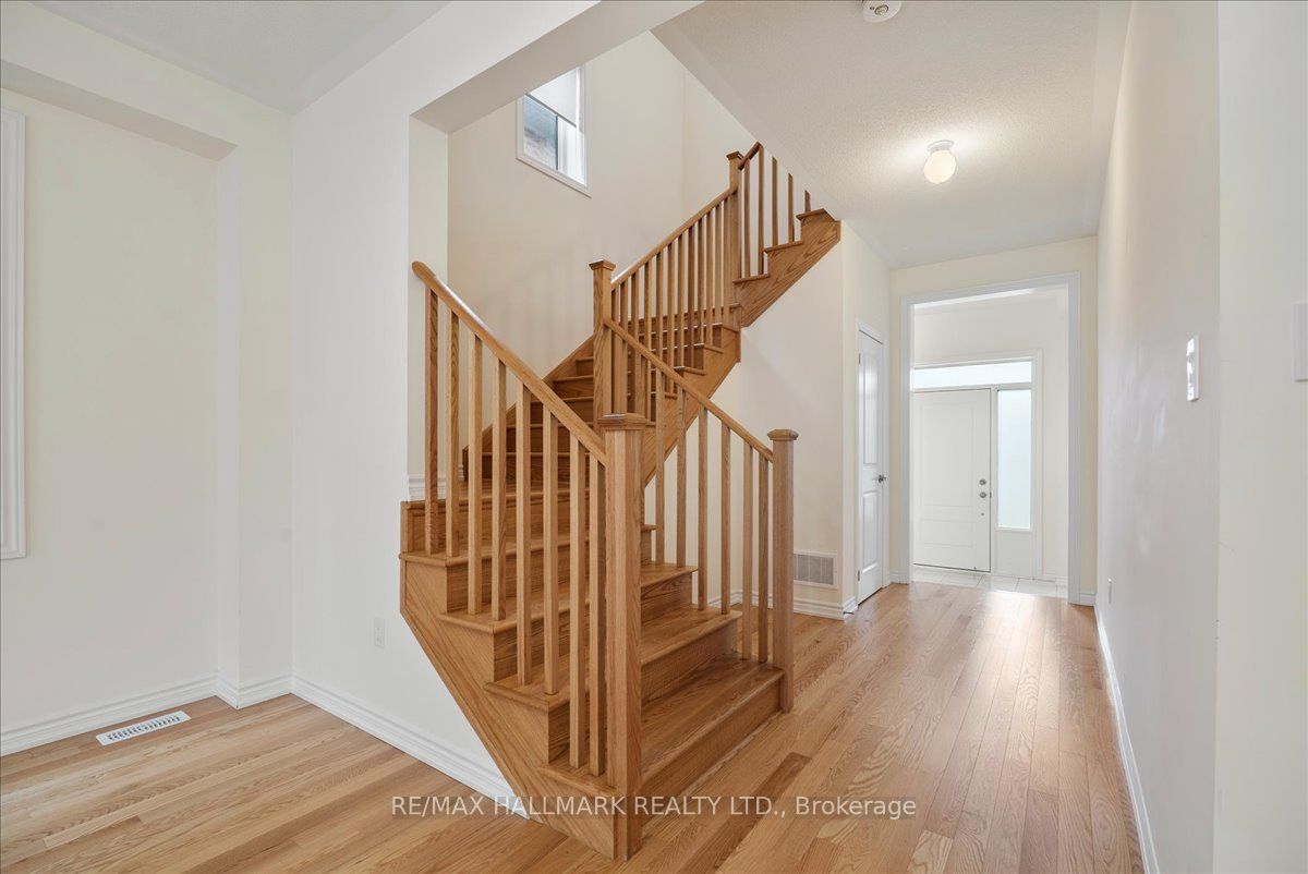 4 Bannister Rd