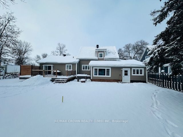 4 Victoria St