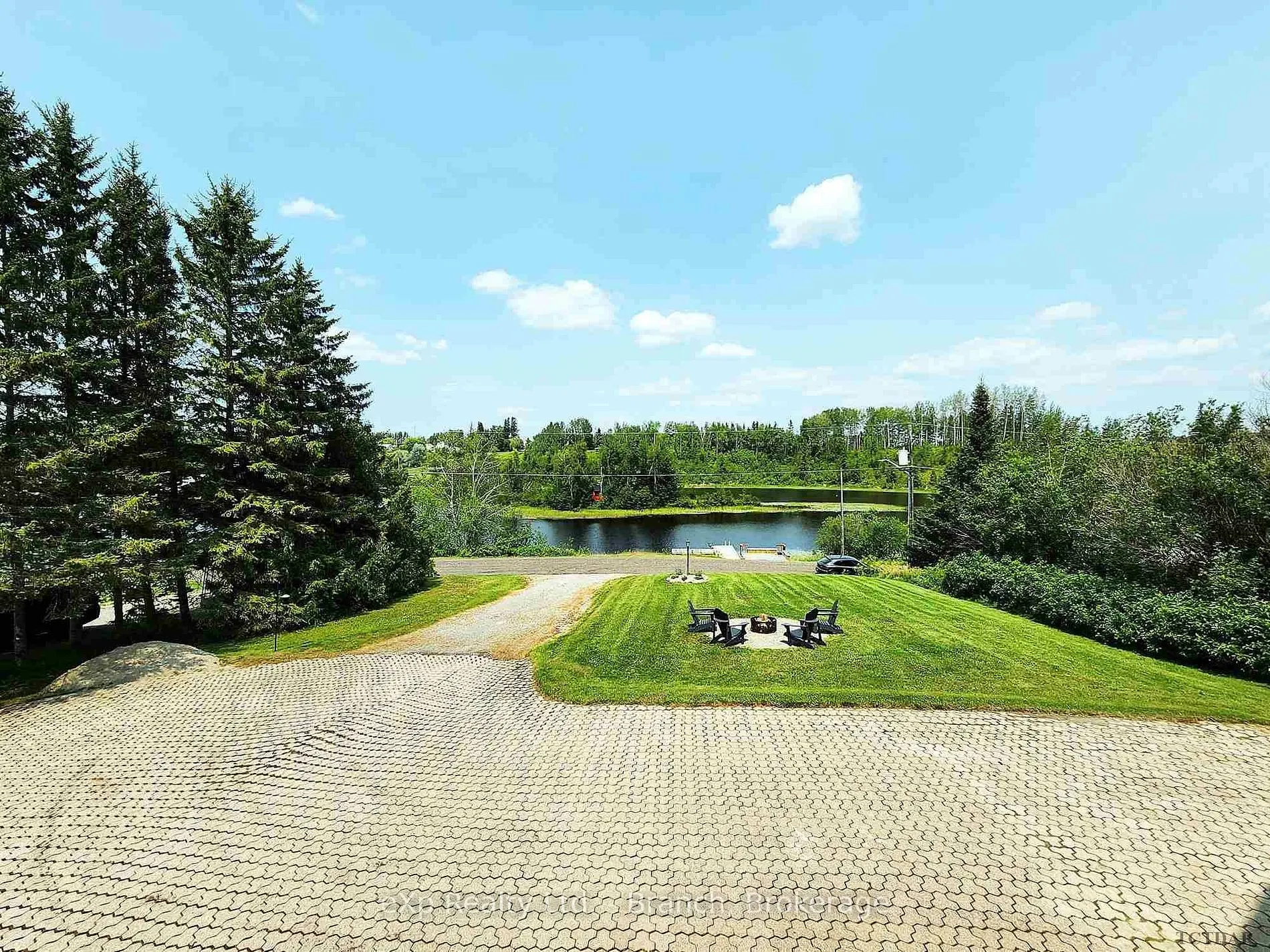 55 Lakeshore Ave